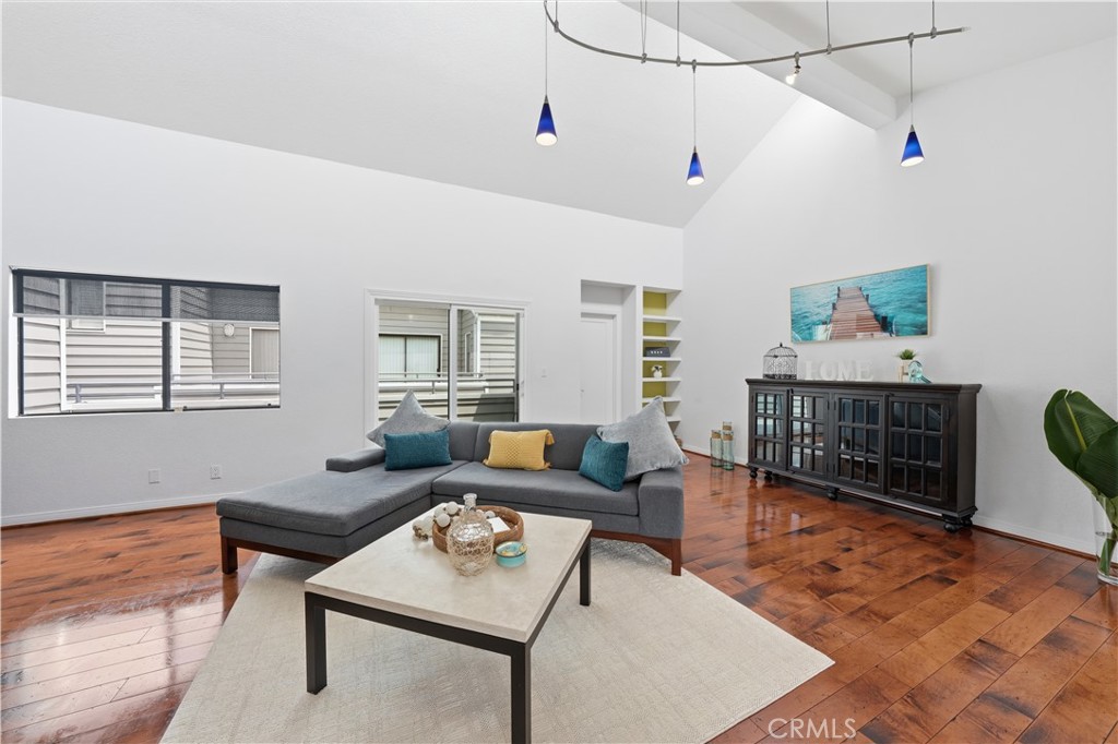 1134 Cypress