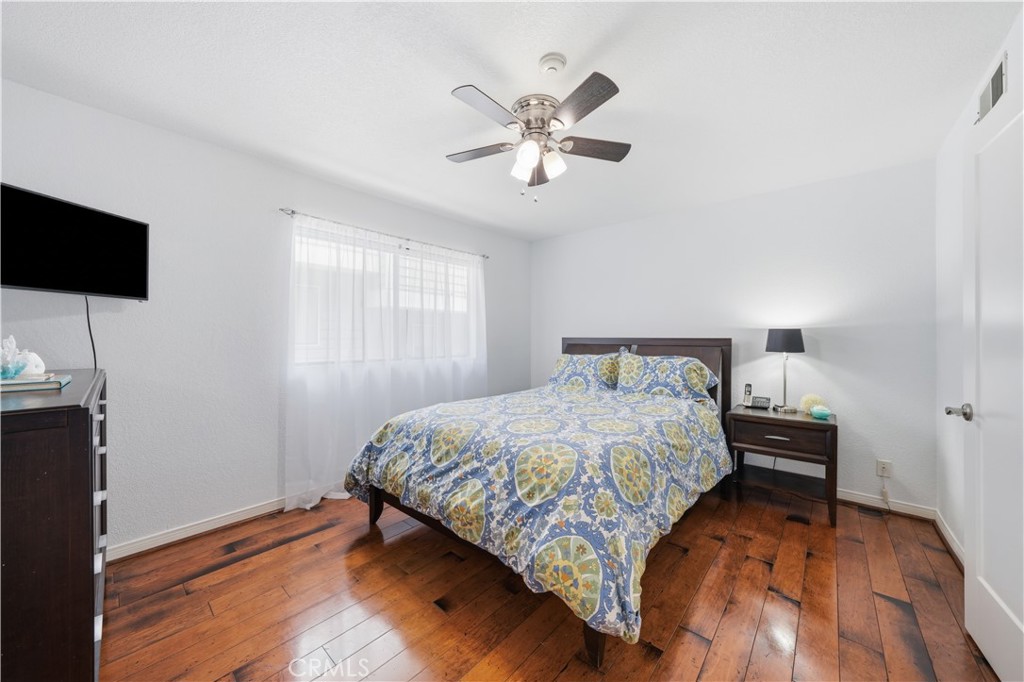 1134 Cypress