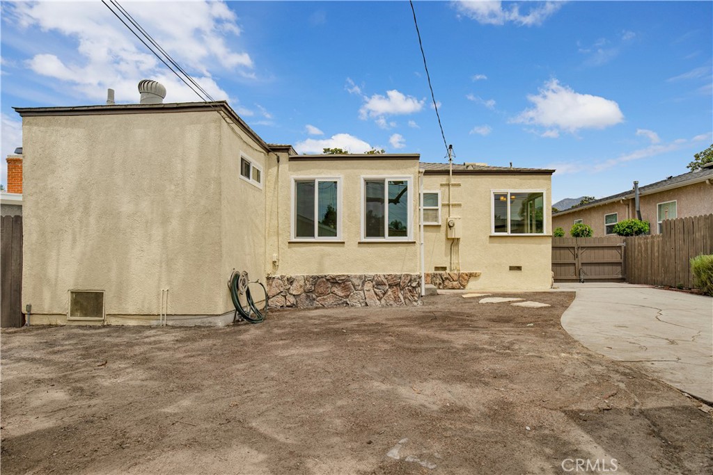 836 Grant