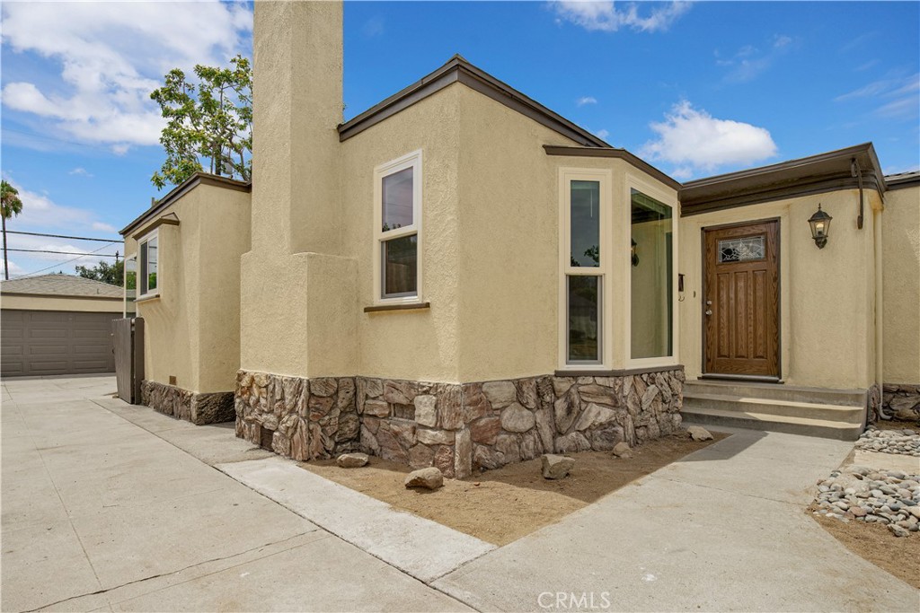 836 Grant