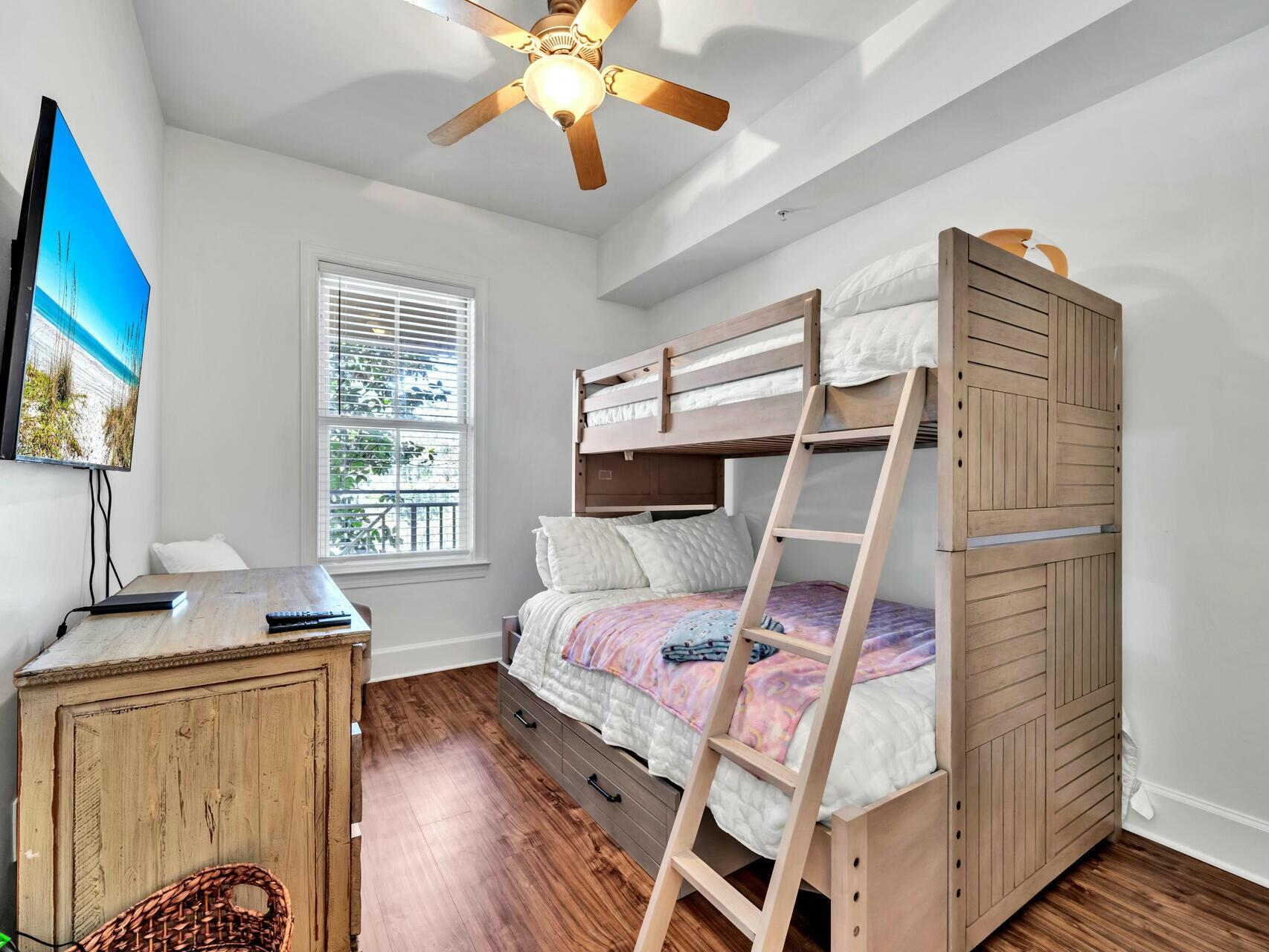 1653 W County Hwy 30A UNIT 2119