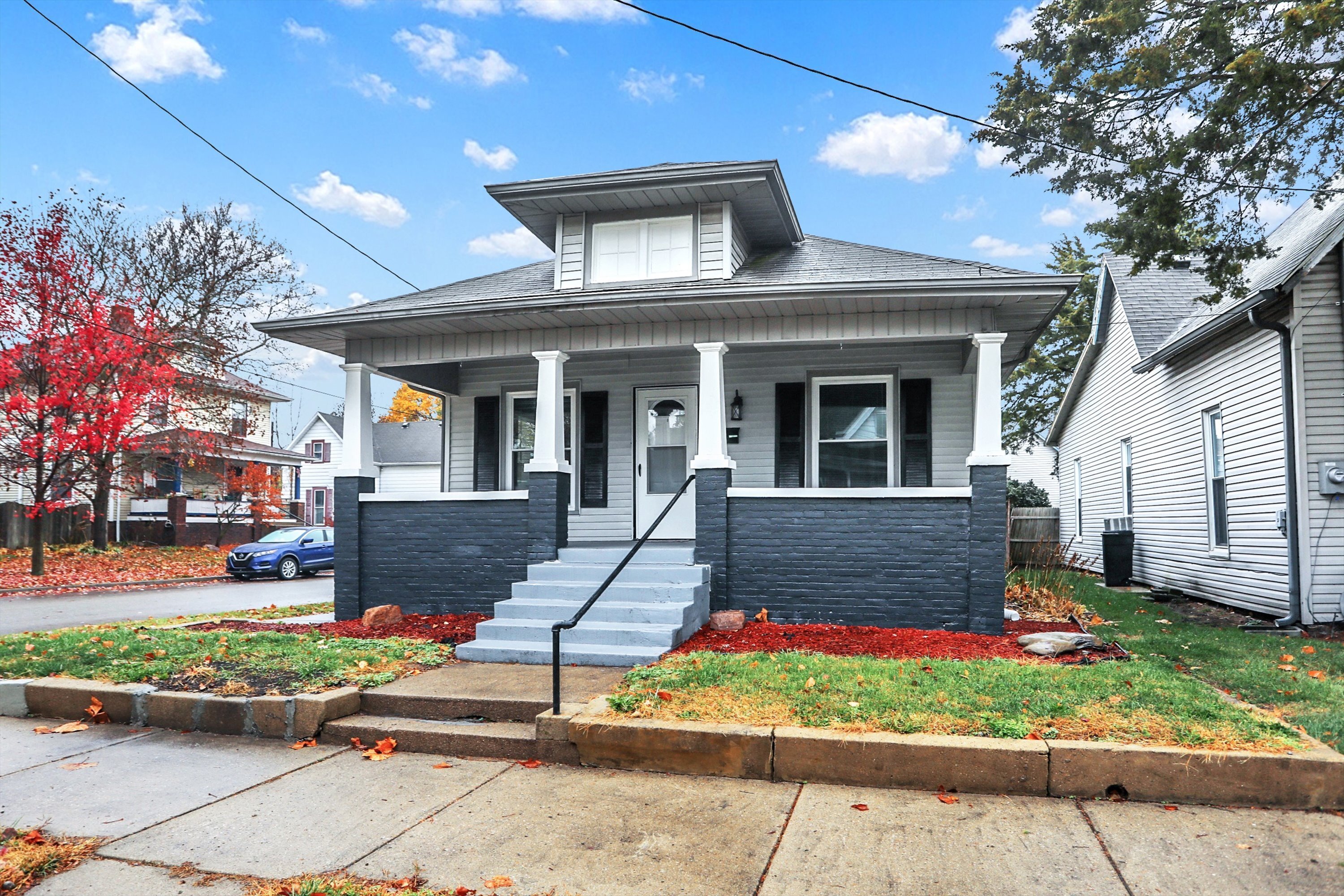 348 W Locust Street