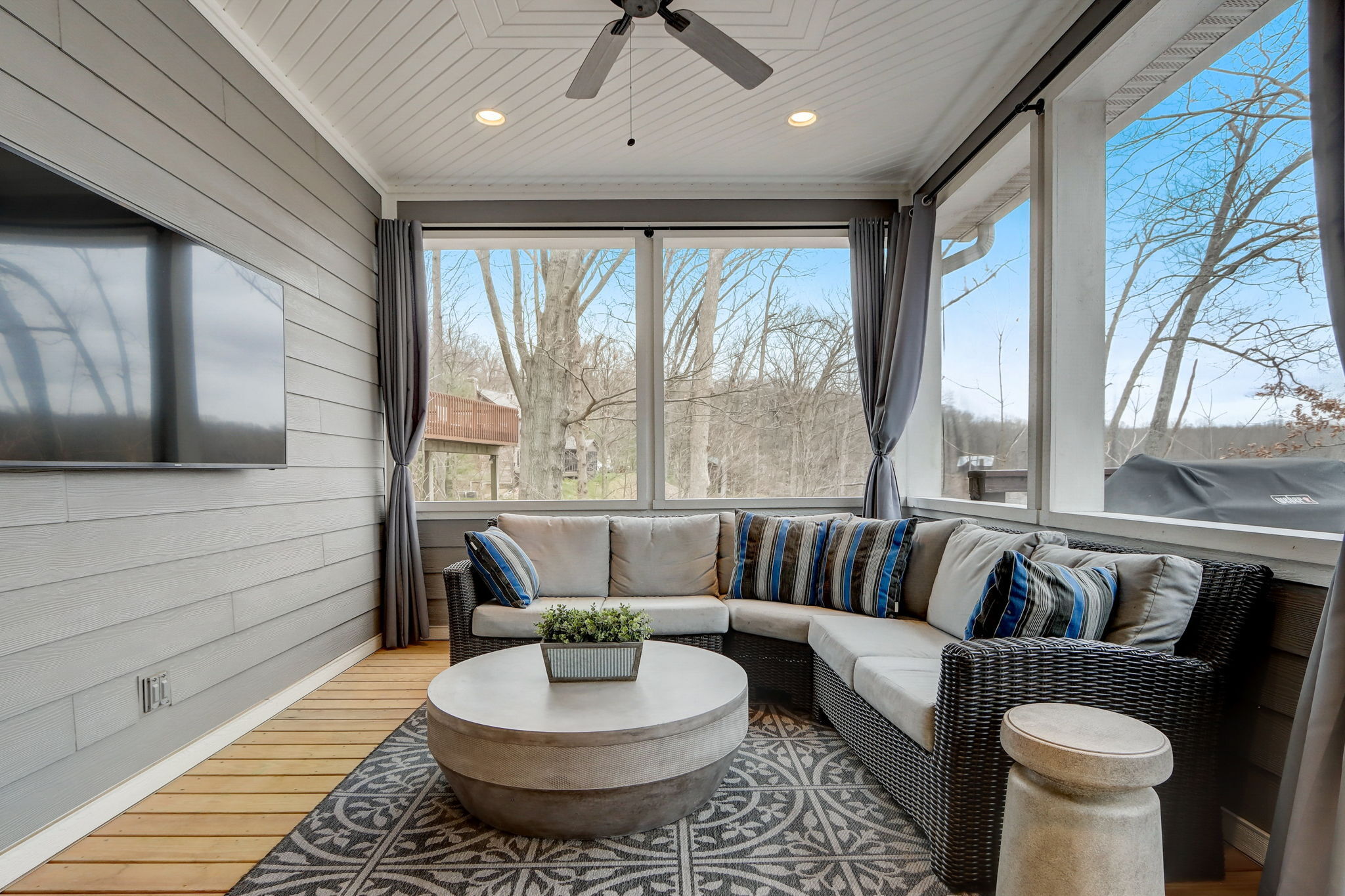 9193 E Dogwood Drive