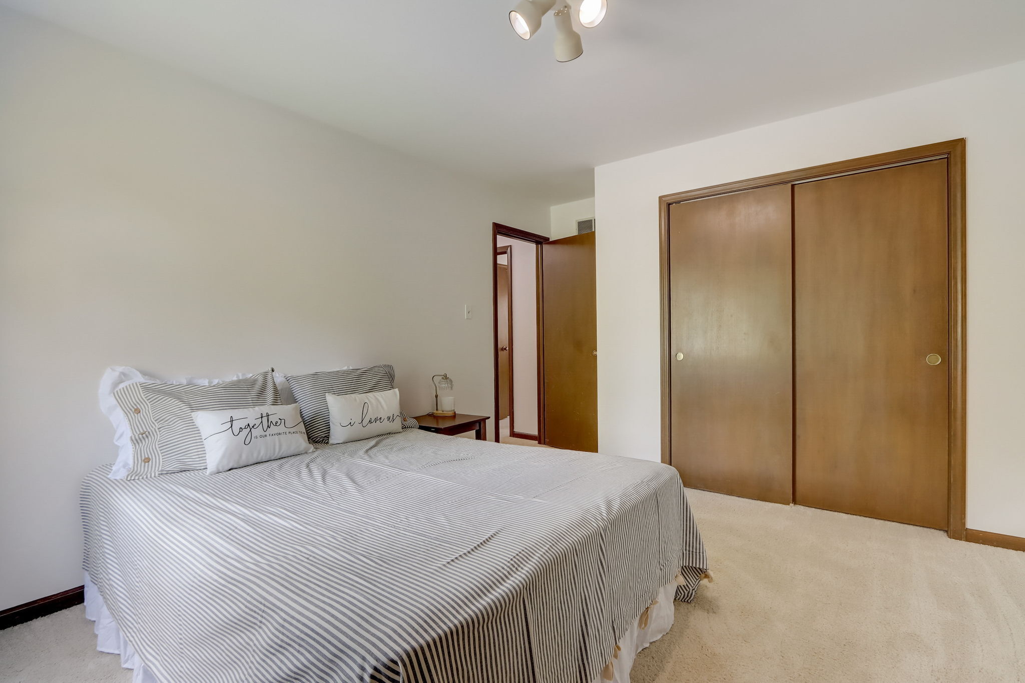 5501 Indian Cove Road