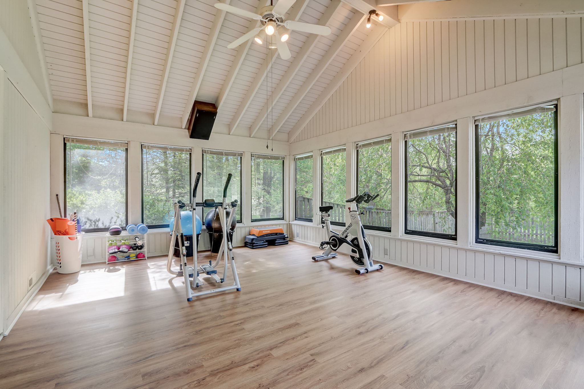 5501 Indian Cove Road