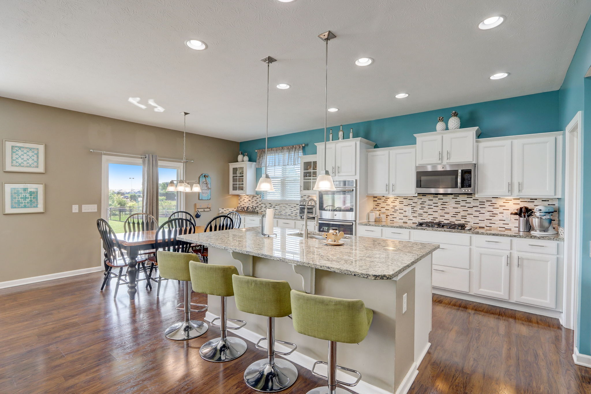2663 Mickelson Drive