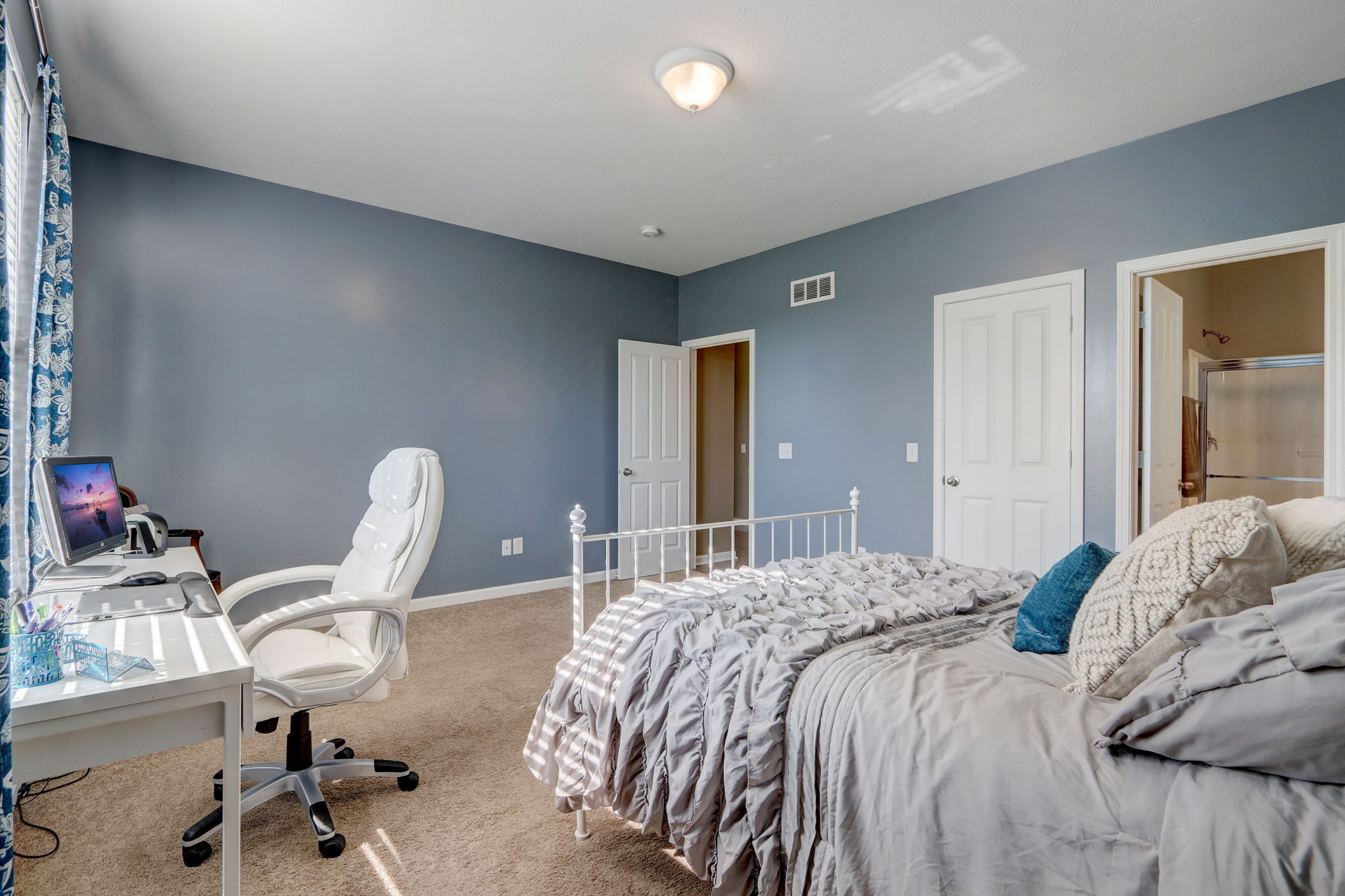 2663 Mickelson Drive