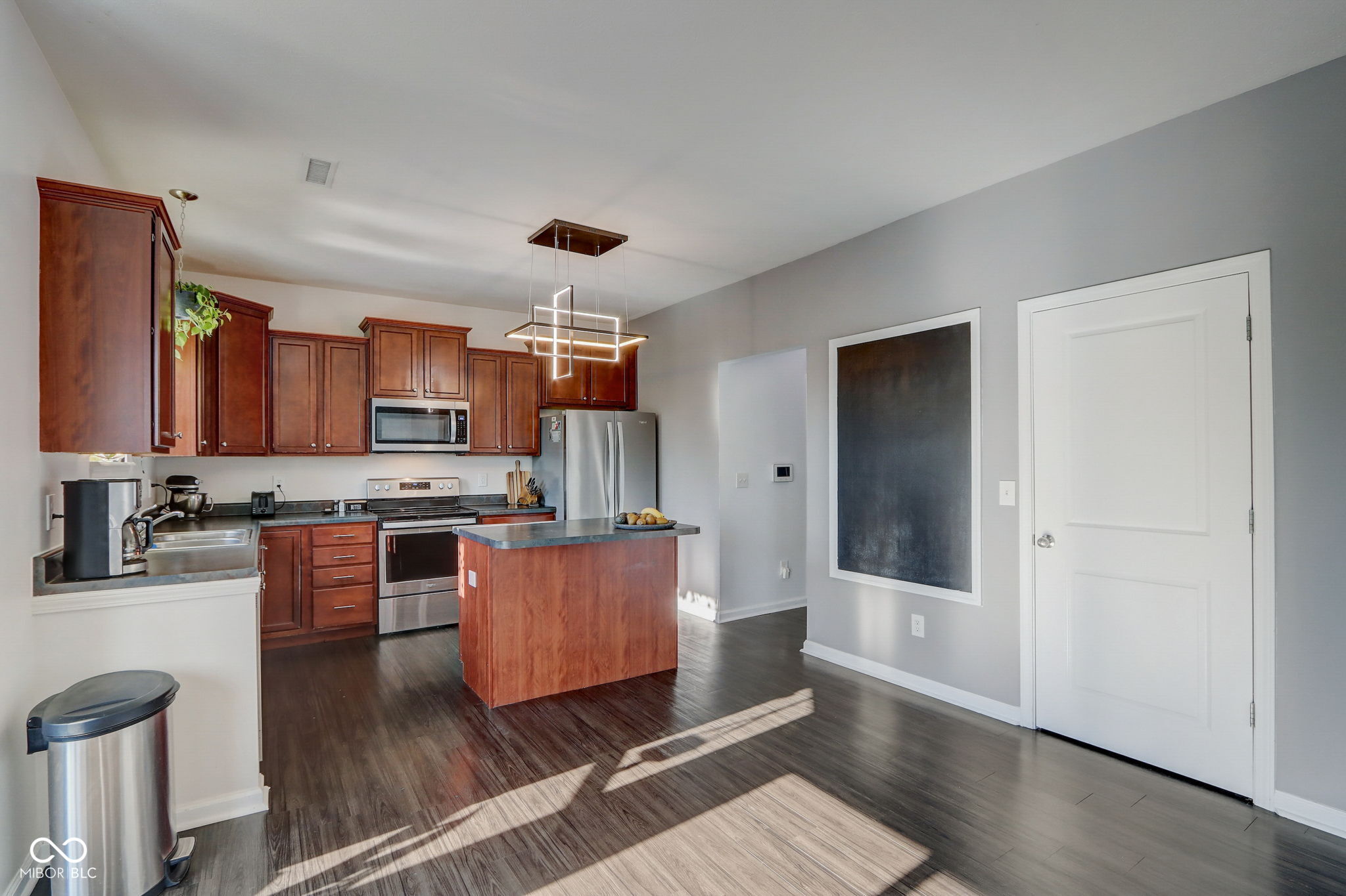 15388 Royal Grove Court