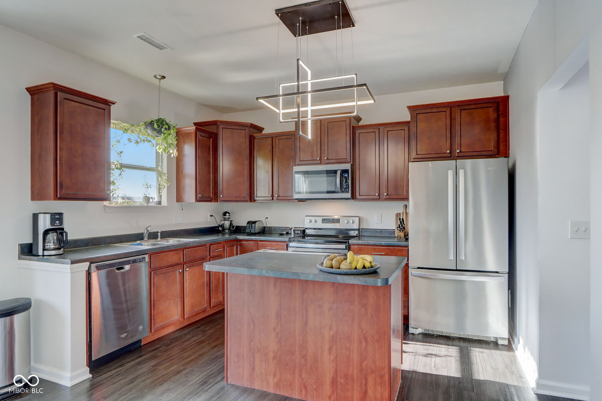 15388 Royal Grove Court