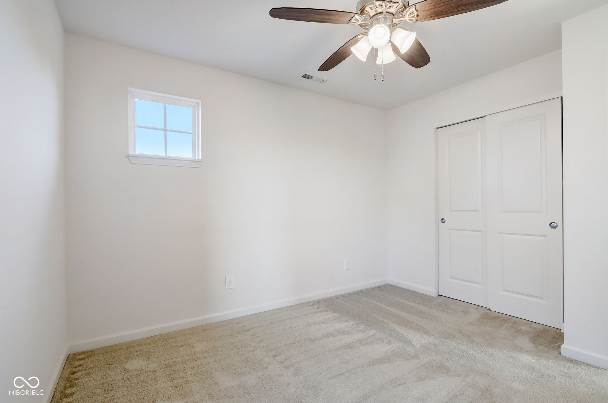 15388 Royal Grove Court