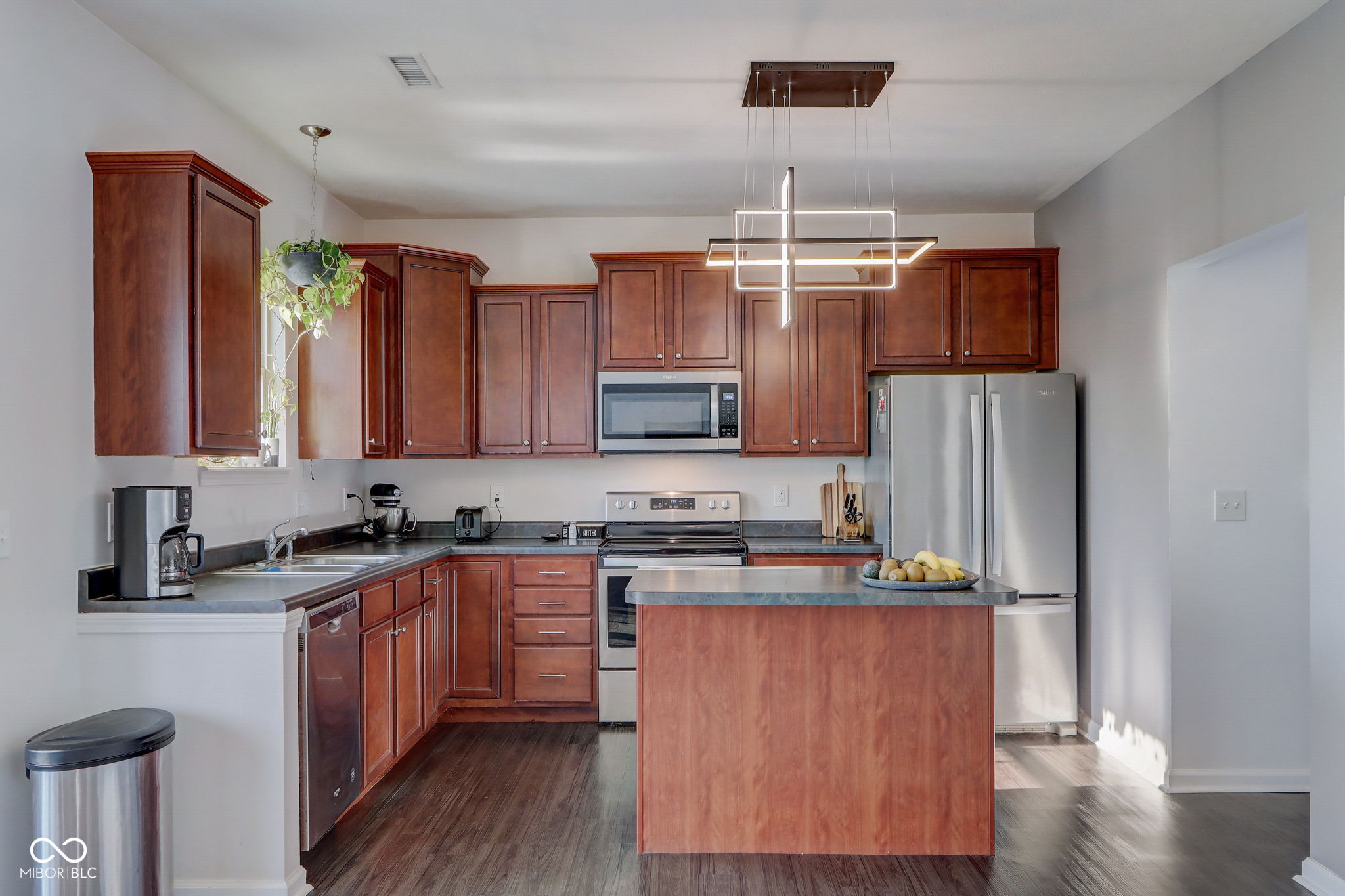 15388 Royal Grove Court