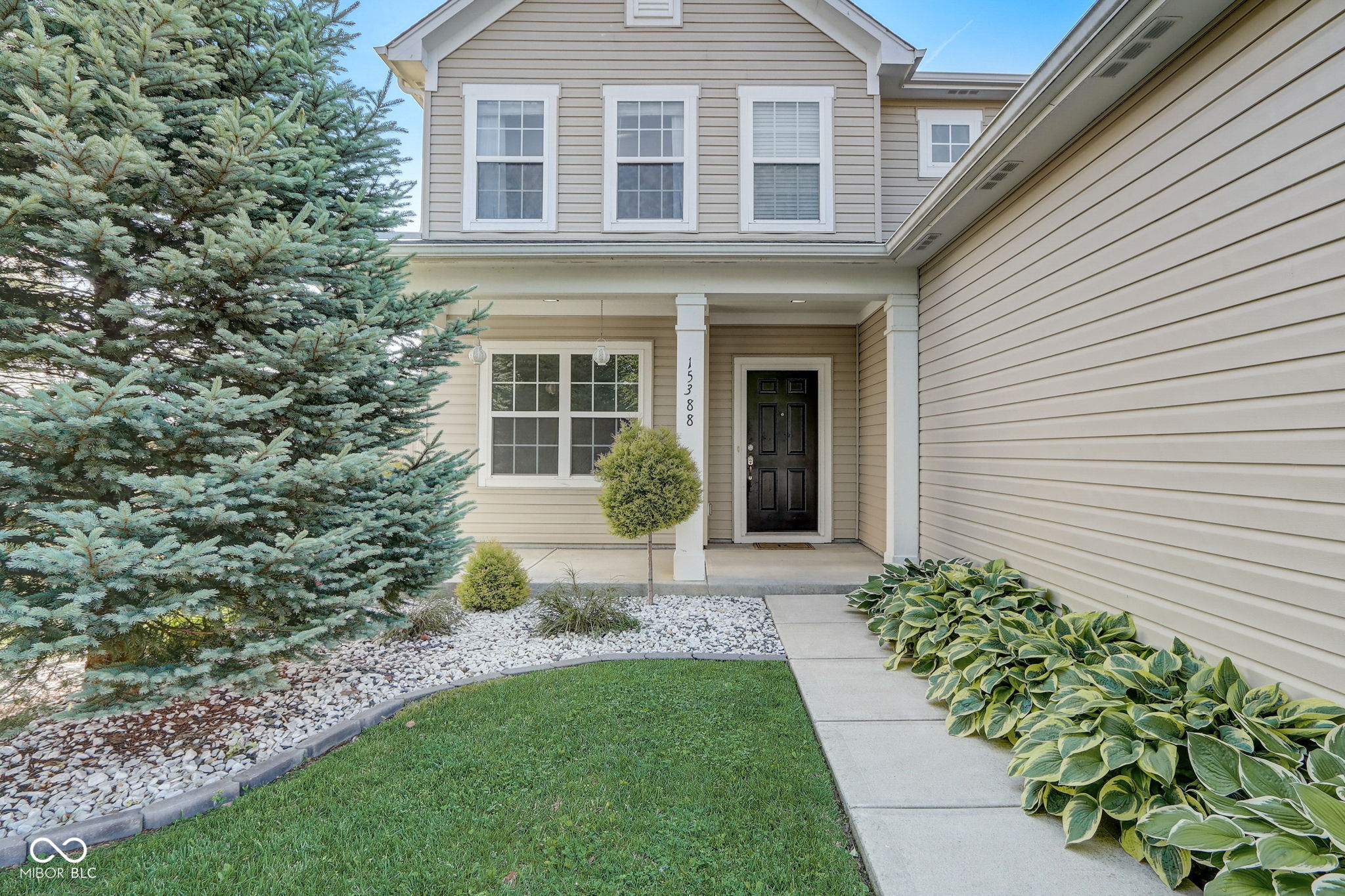 15388 Royal Grove Court