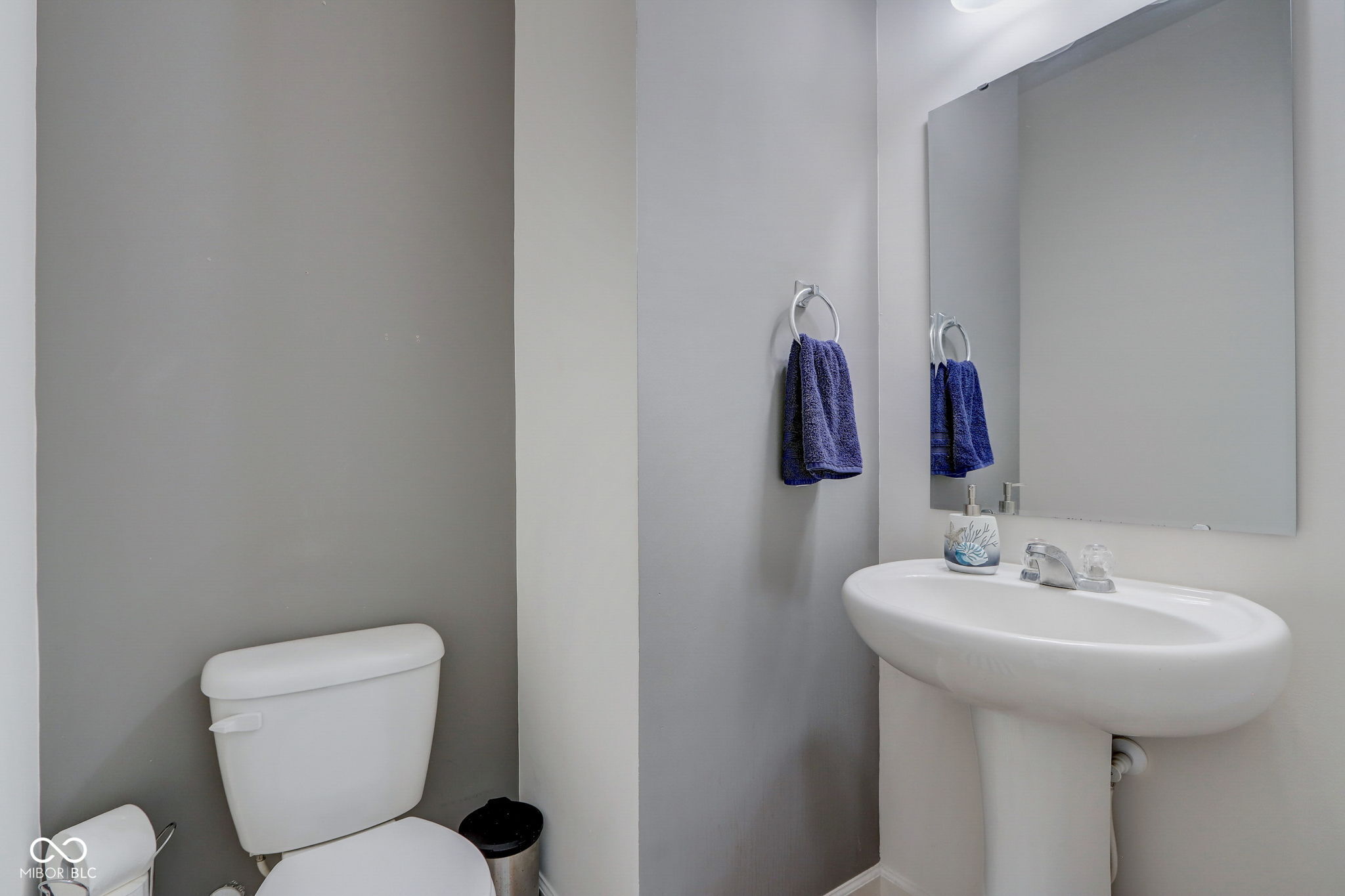 15388 Royal Grove Court