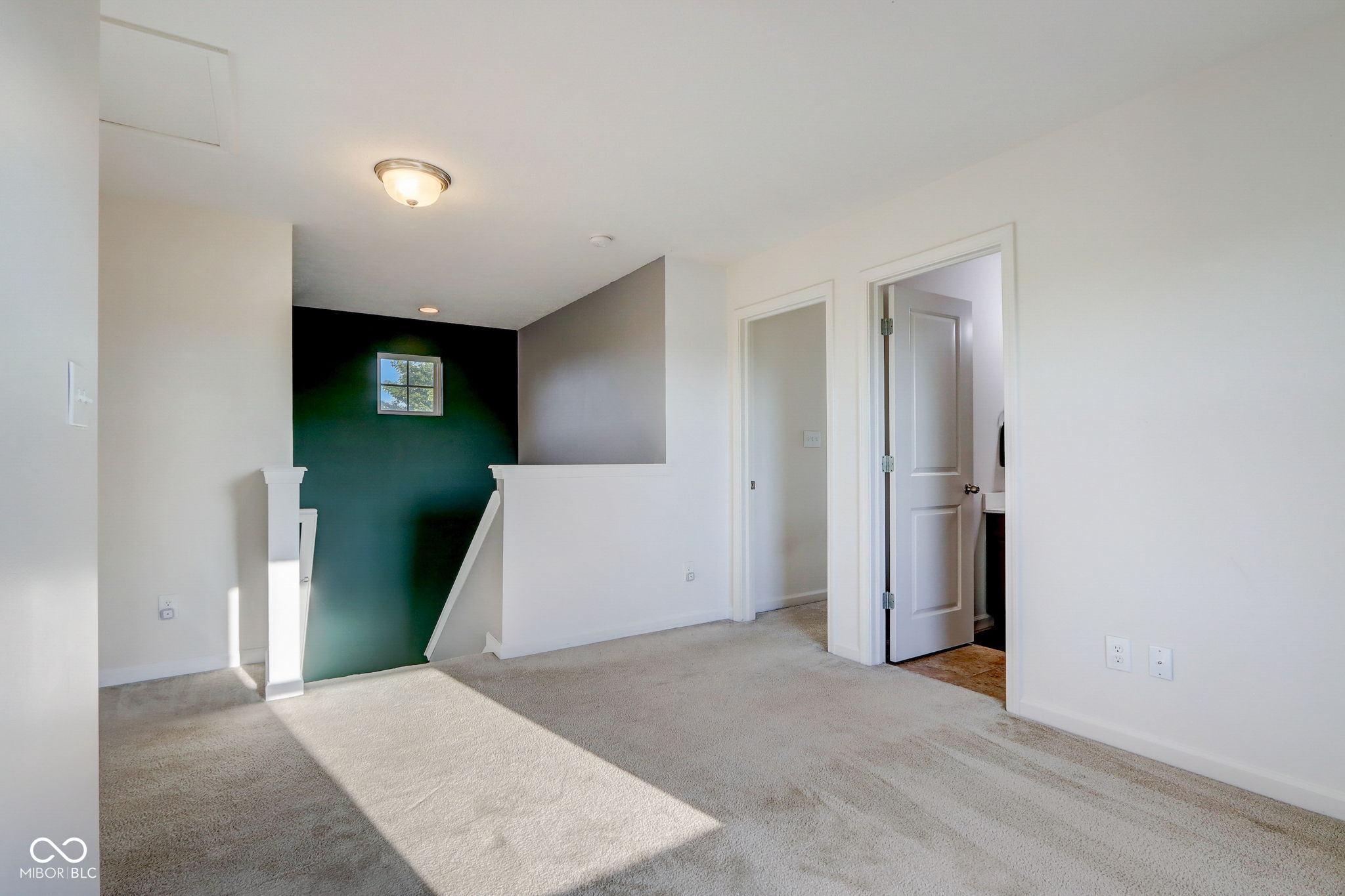 15388 Royal Grove Court