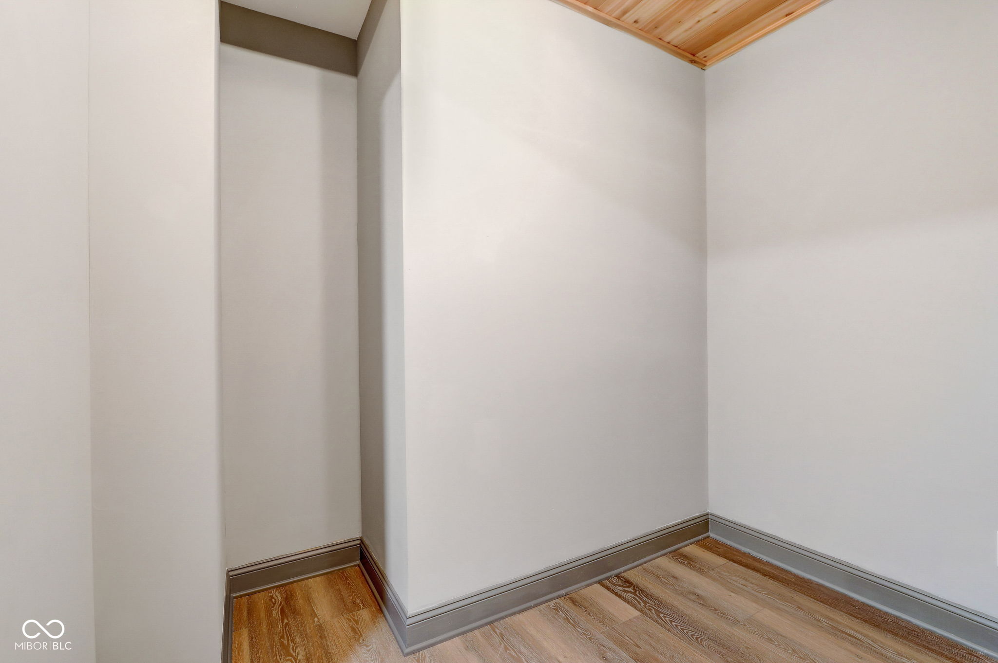 972 Oak Terrace Road