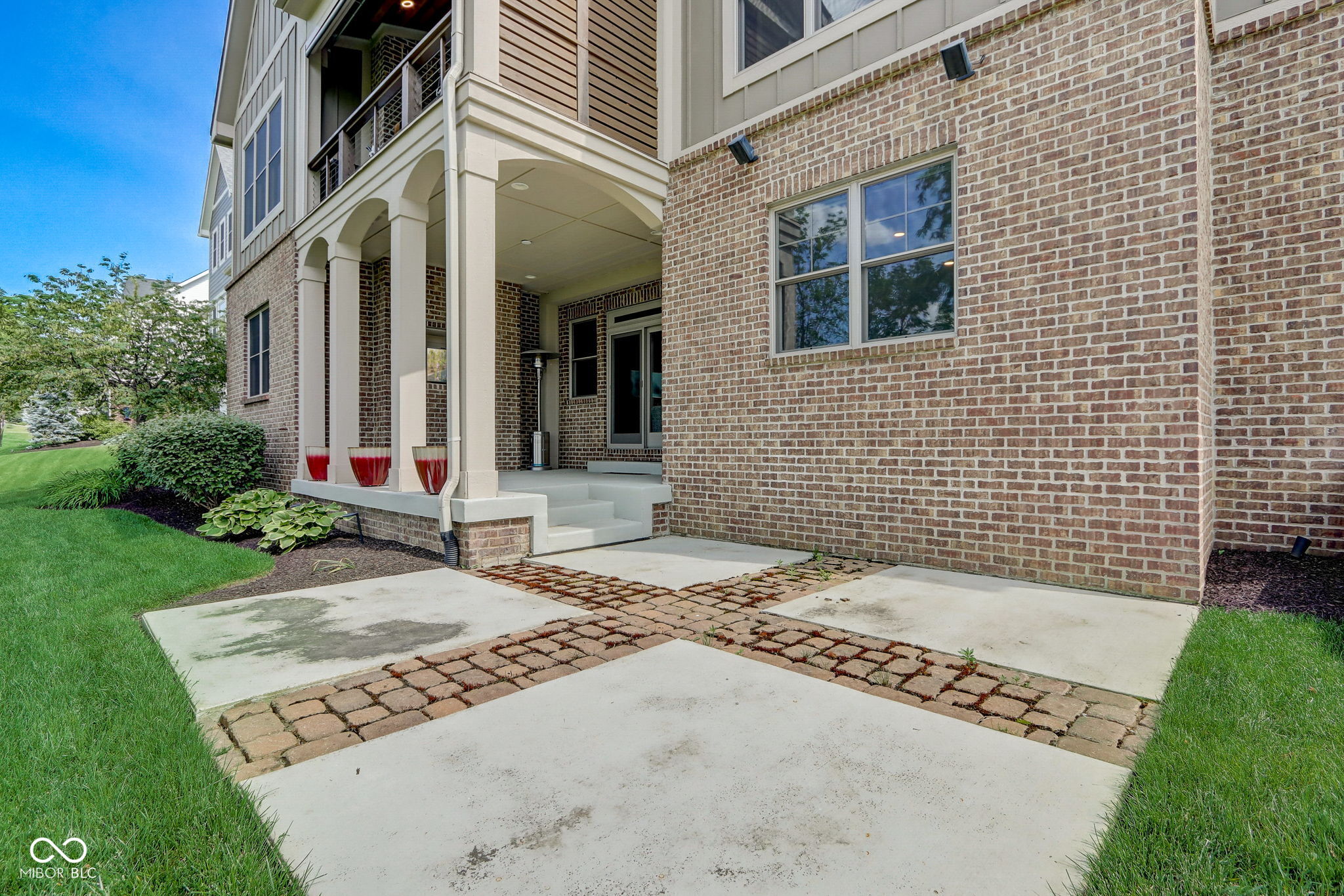 972 Oak Terrace Road