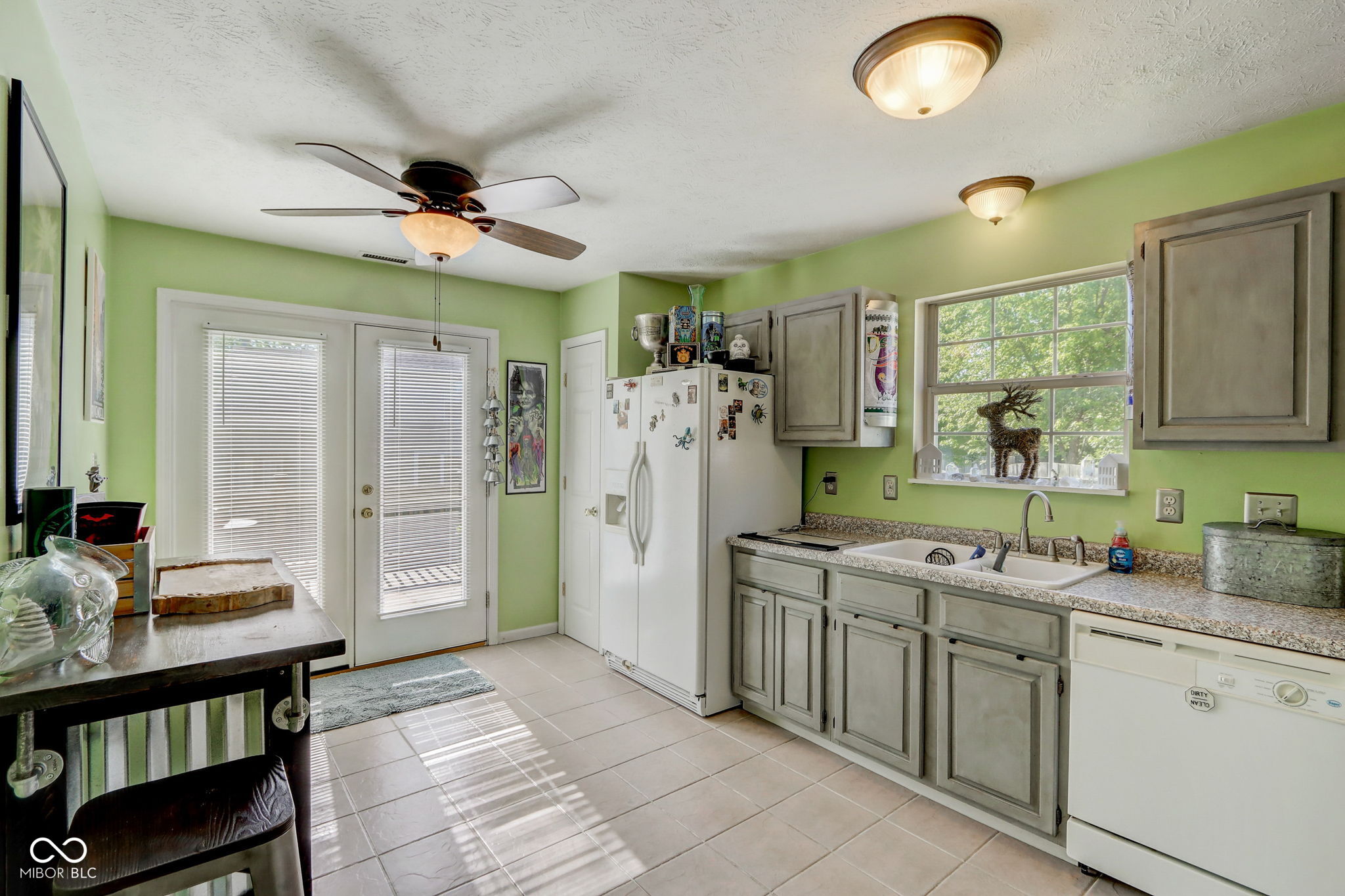 6463 Decatur Commons