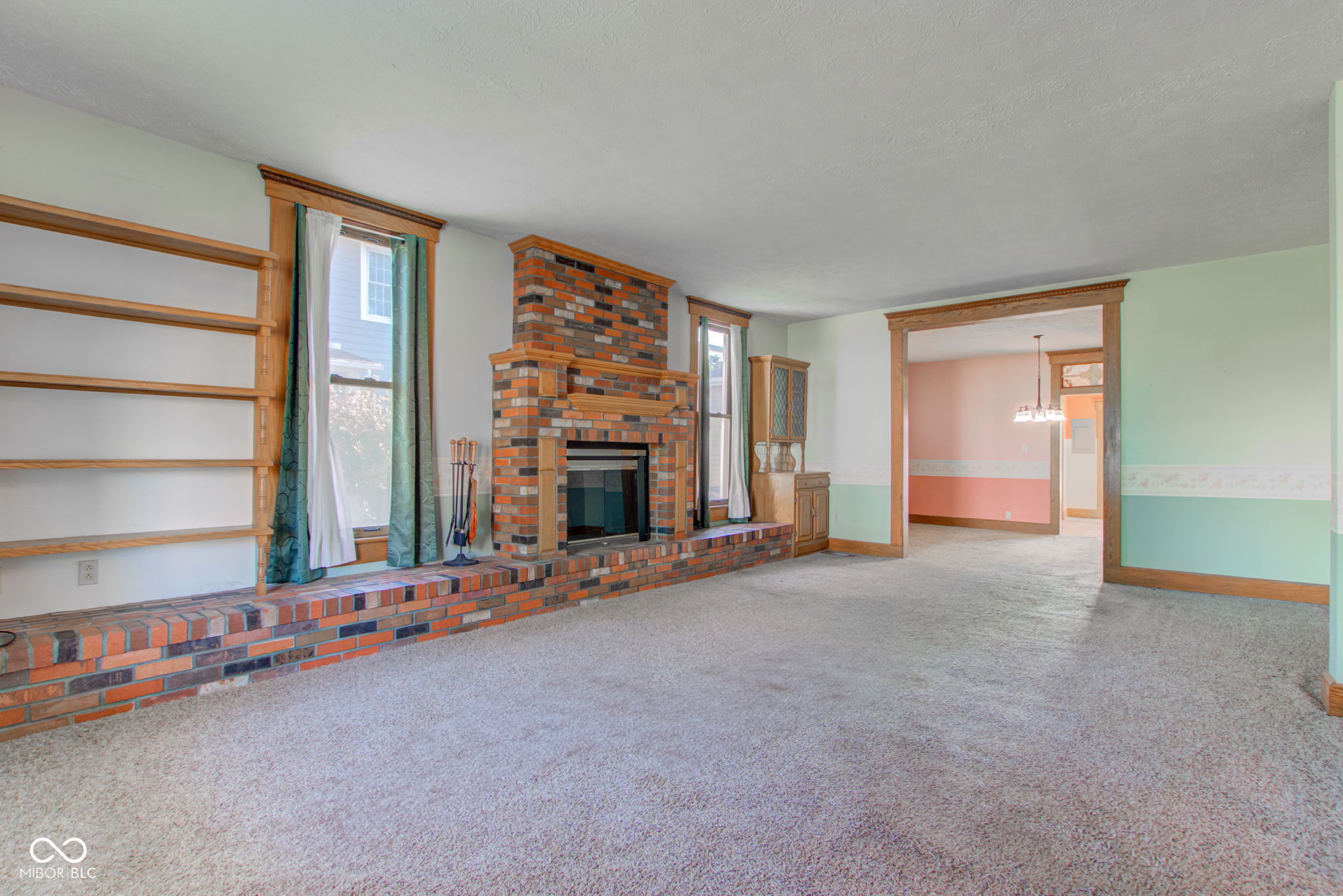 235 N Independence Street
