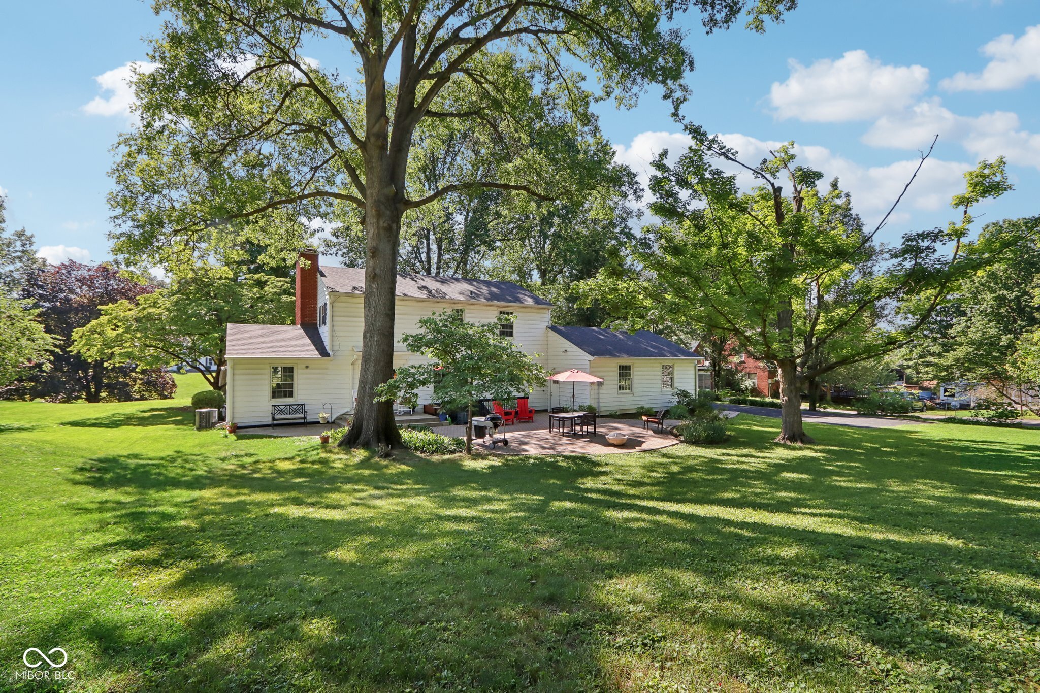 319 Highfall Avenue