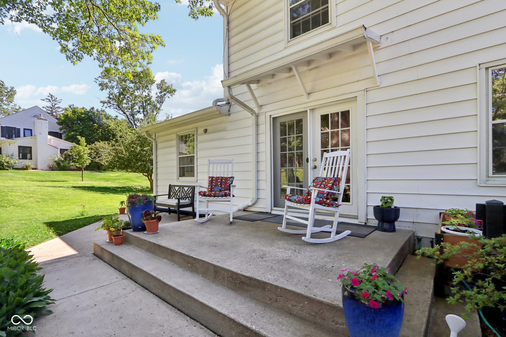 319 Highfall Avenue