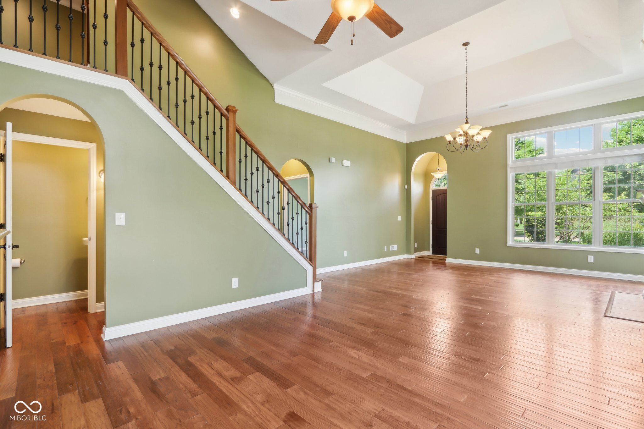 6687 Beekman Place Unit: C