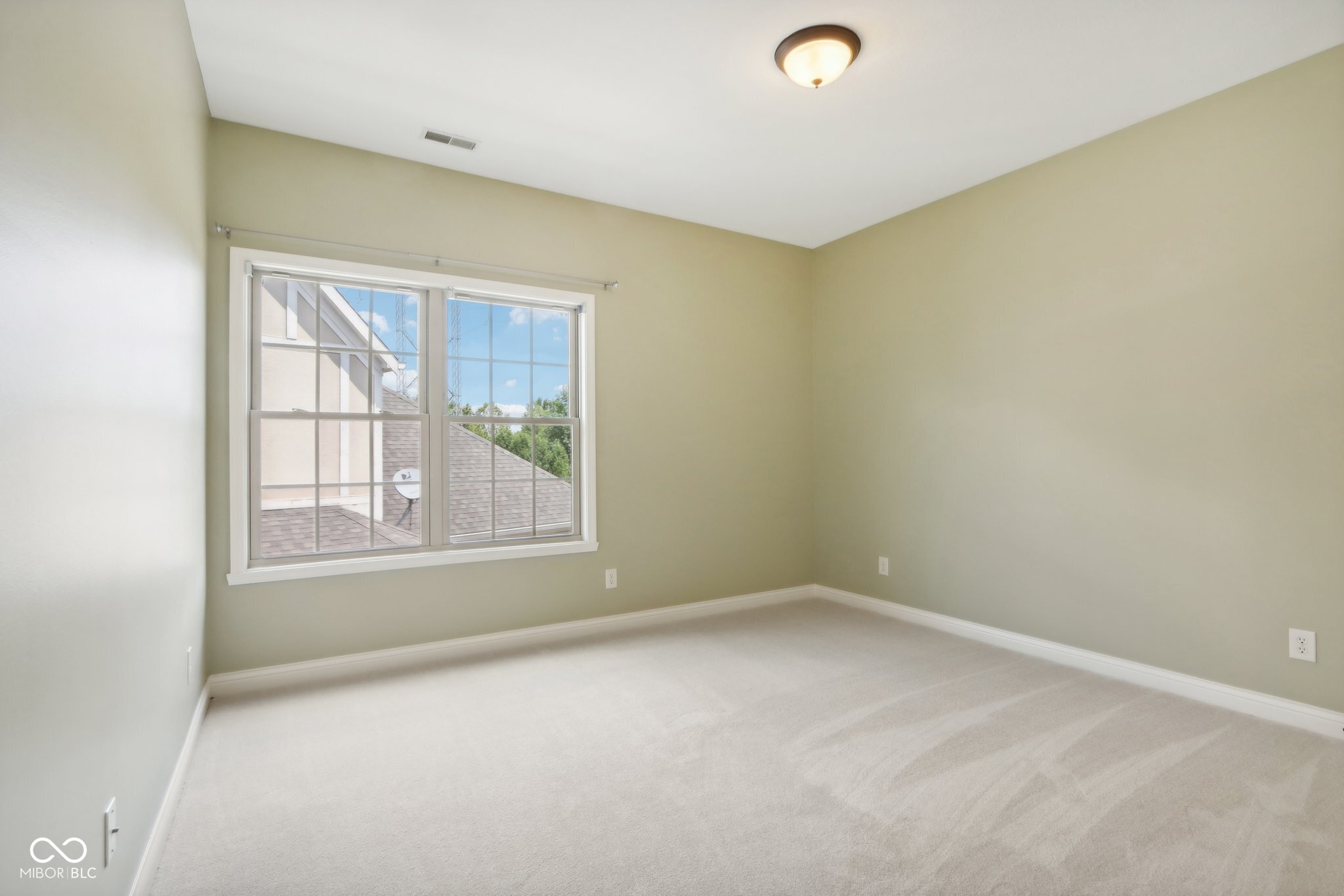 6687 Beekman Place Unit: C