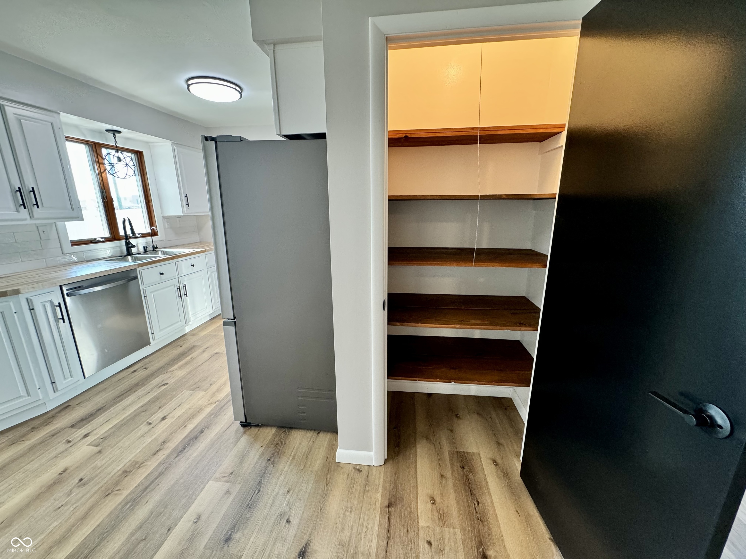 452 Greenacres Drive