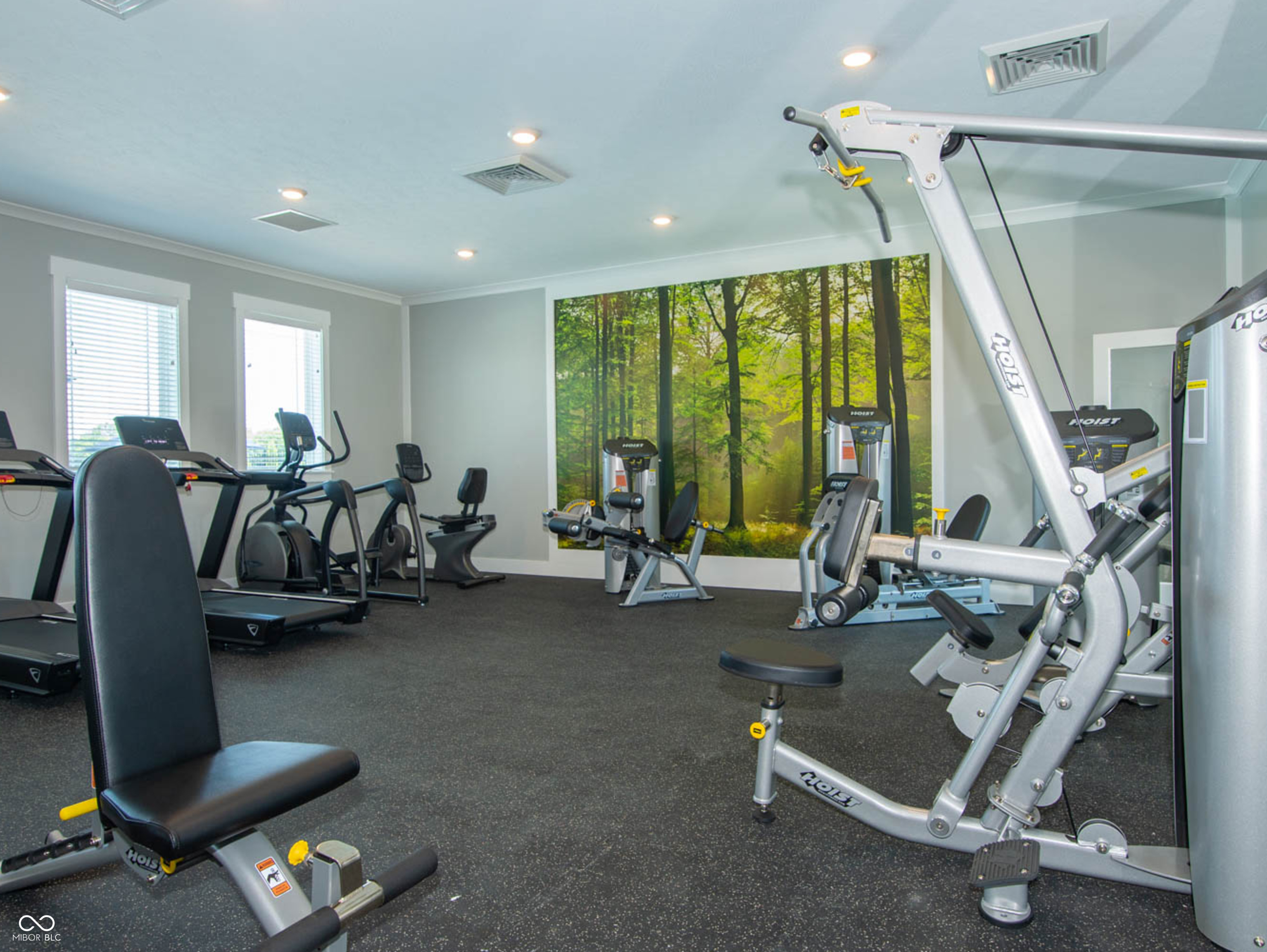 6271 Tacoma Boulevard