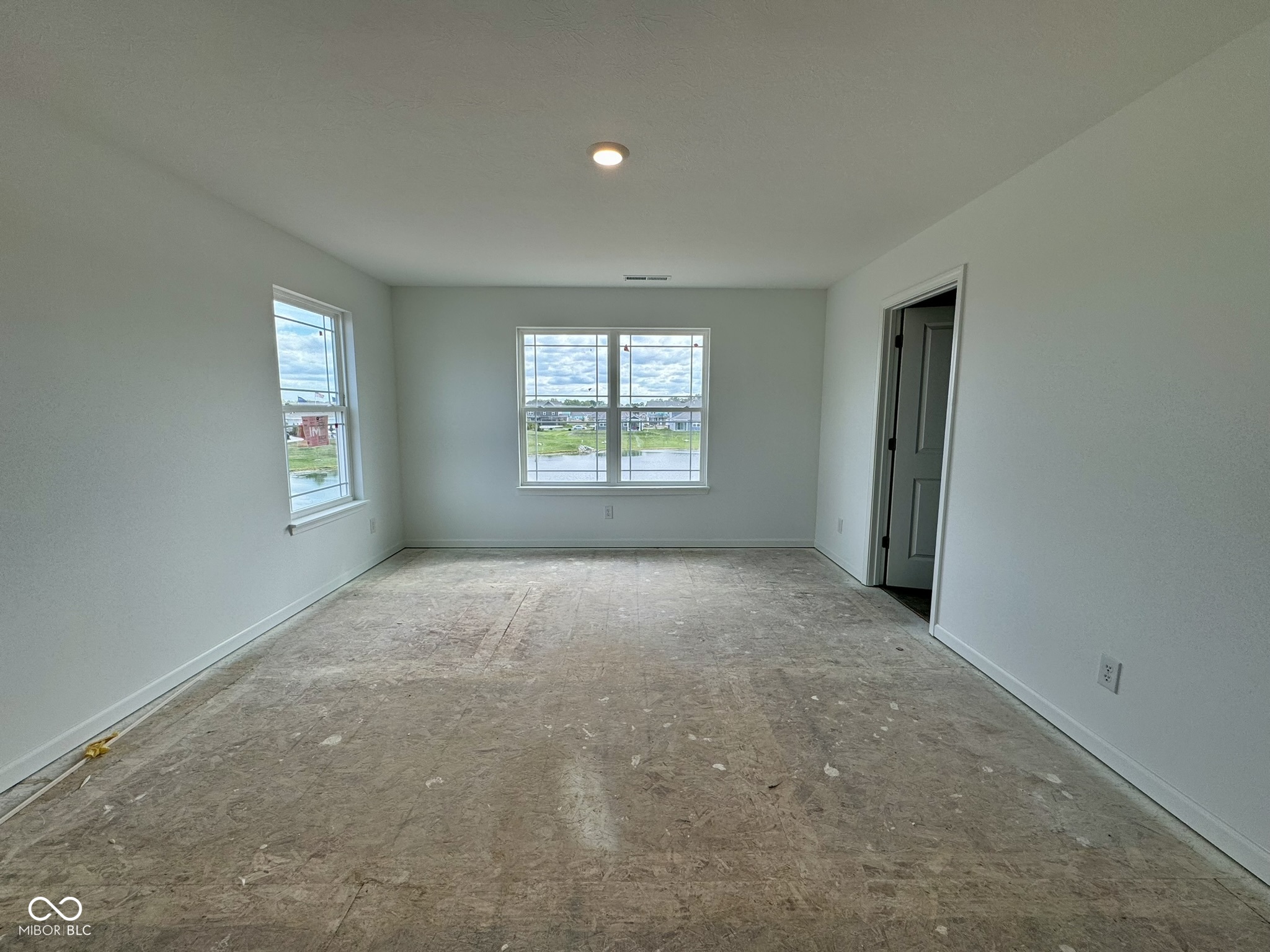 6271 Tacoma Boulevard