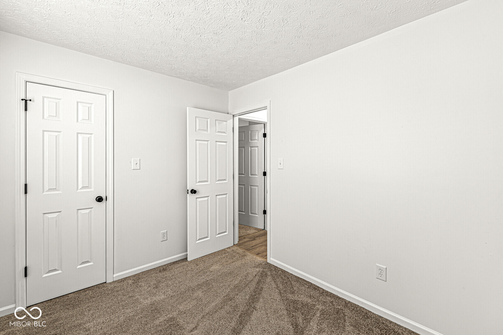 5980 Sycamore Forge Drive