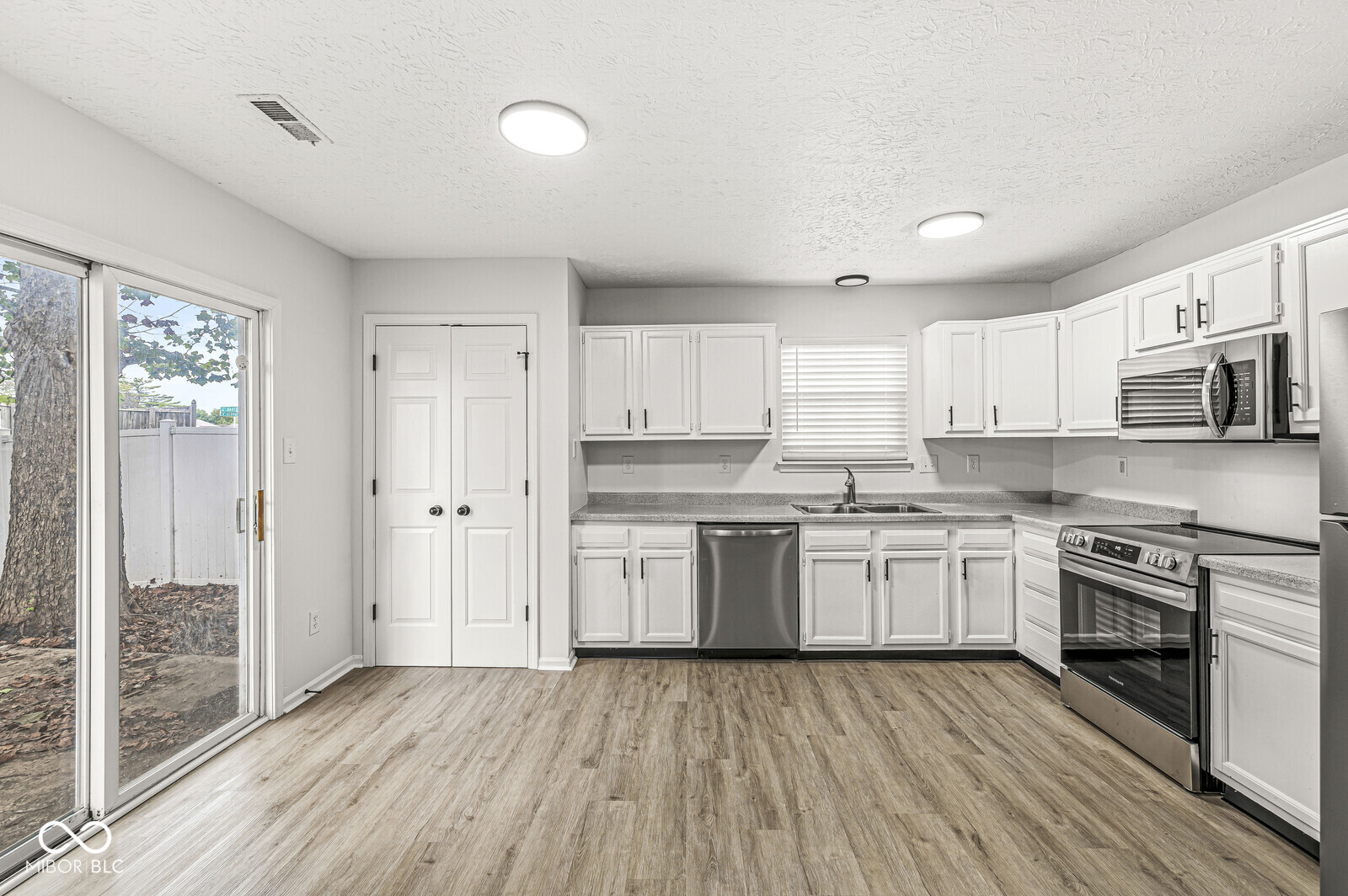 5980 Sycamore Forge Drive