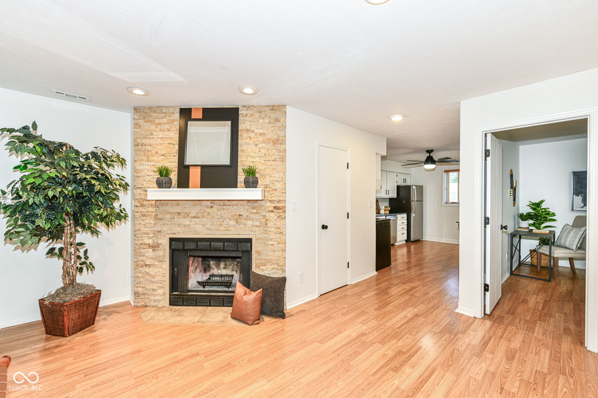 811 N East Street N Unit: 4