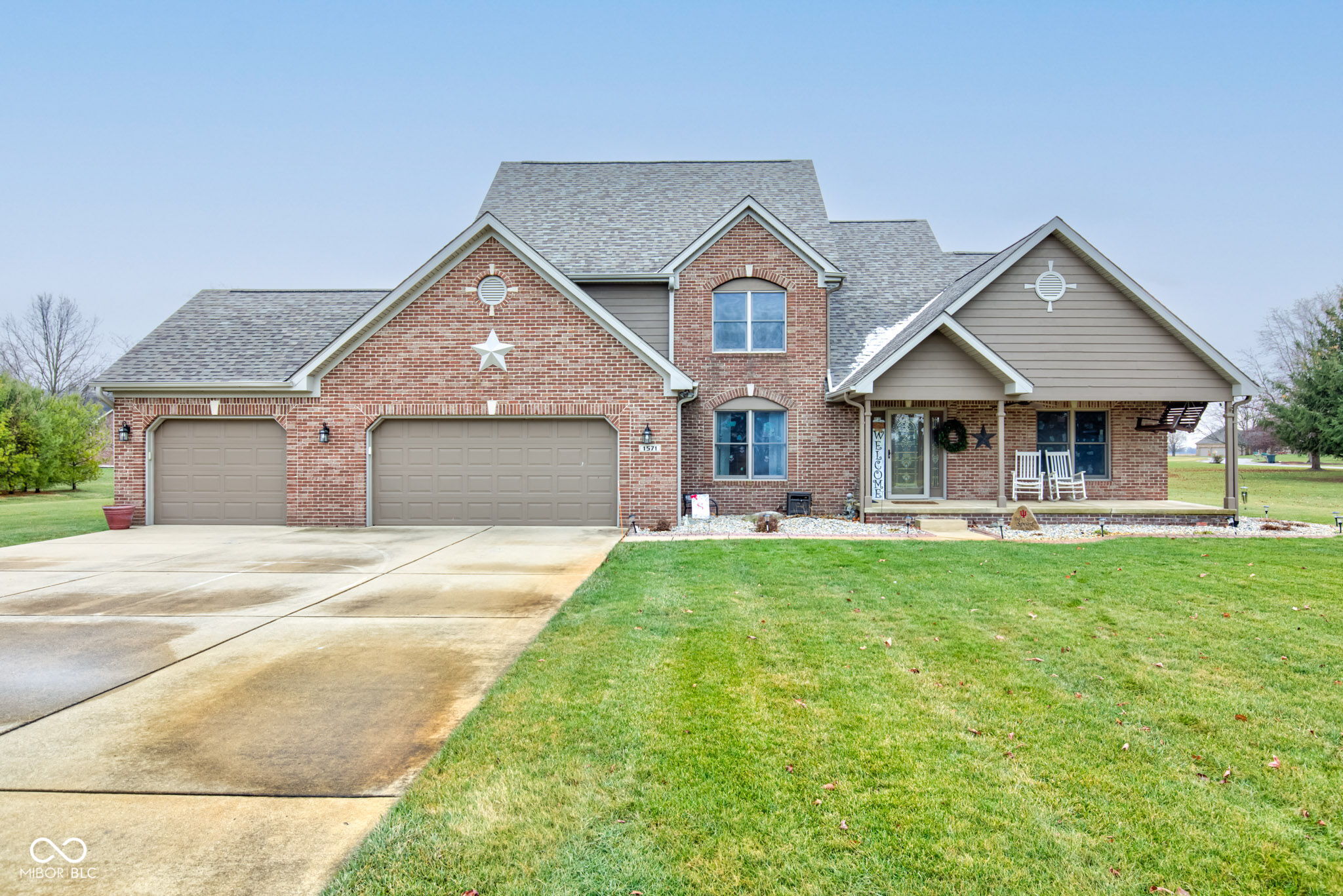 1571 S Mayberry Drive