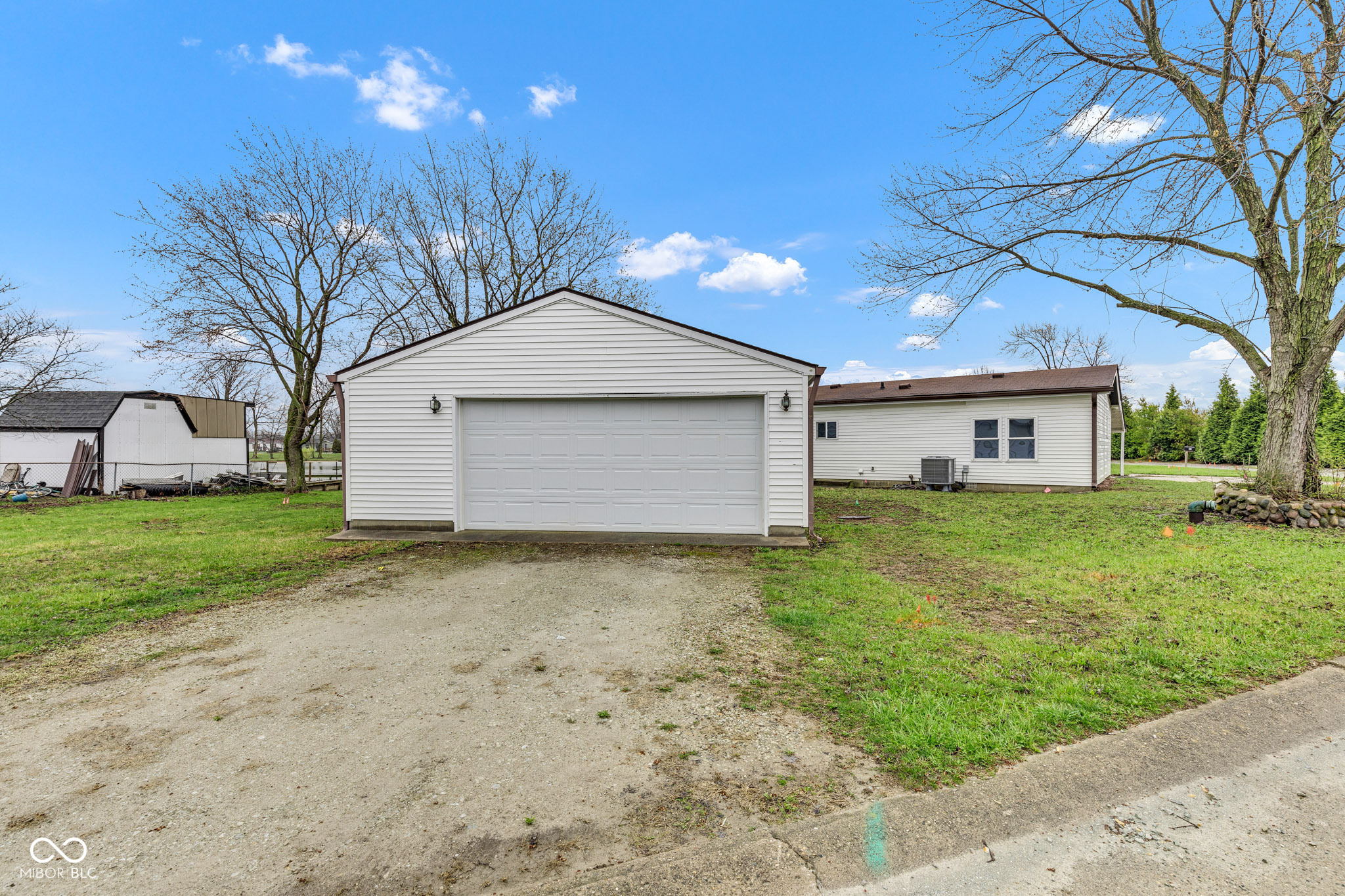 93 Fountain Lake Drive