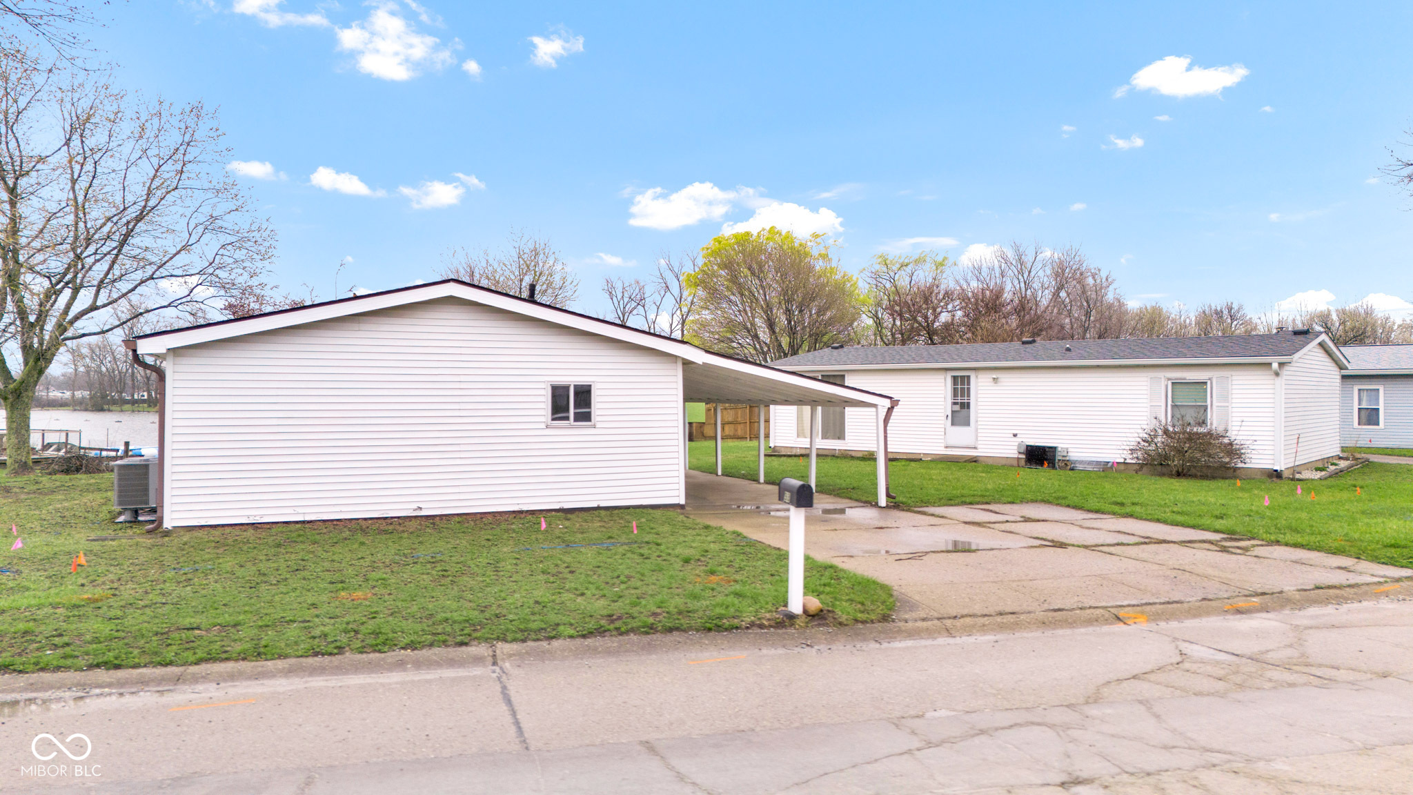 93 Fountain Lake Drive