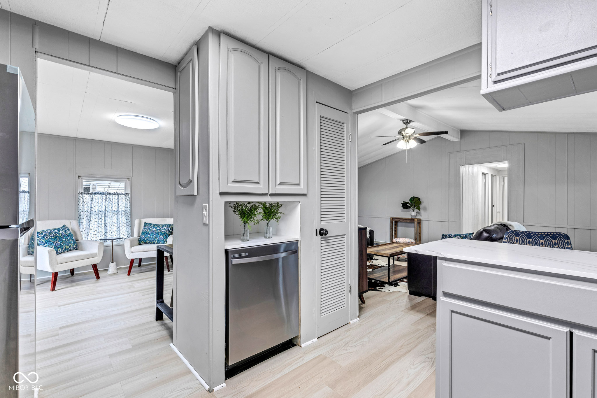 93 Fountain Lake Drive