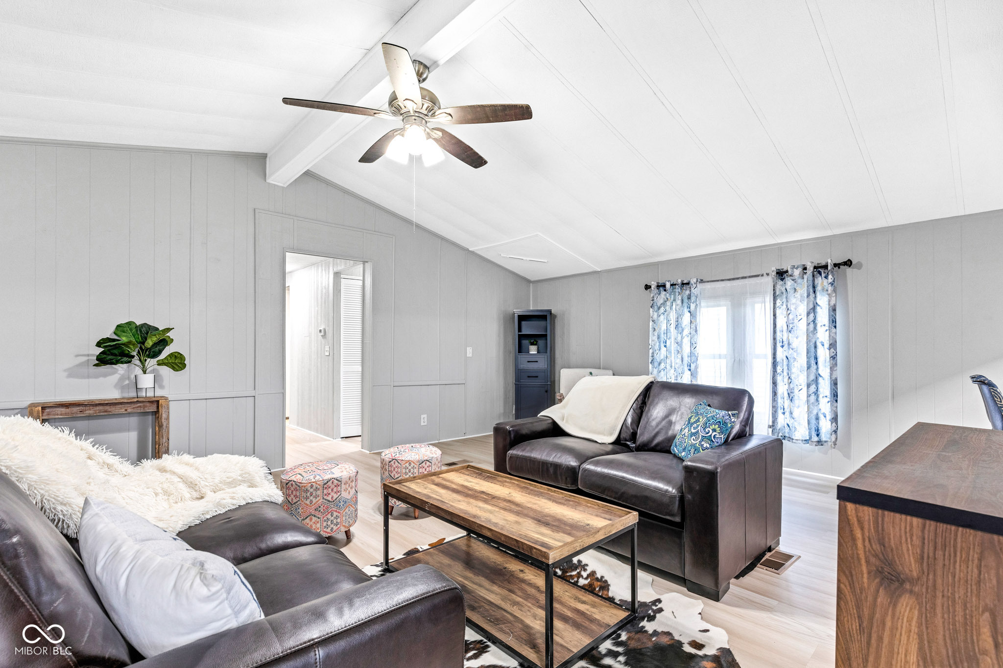 93 Fountain Lake Drive