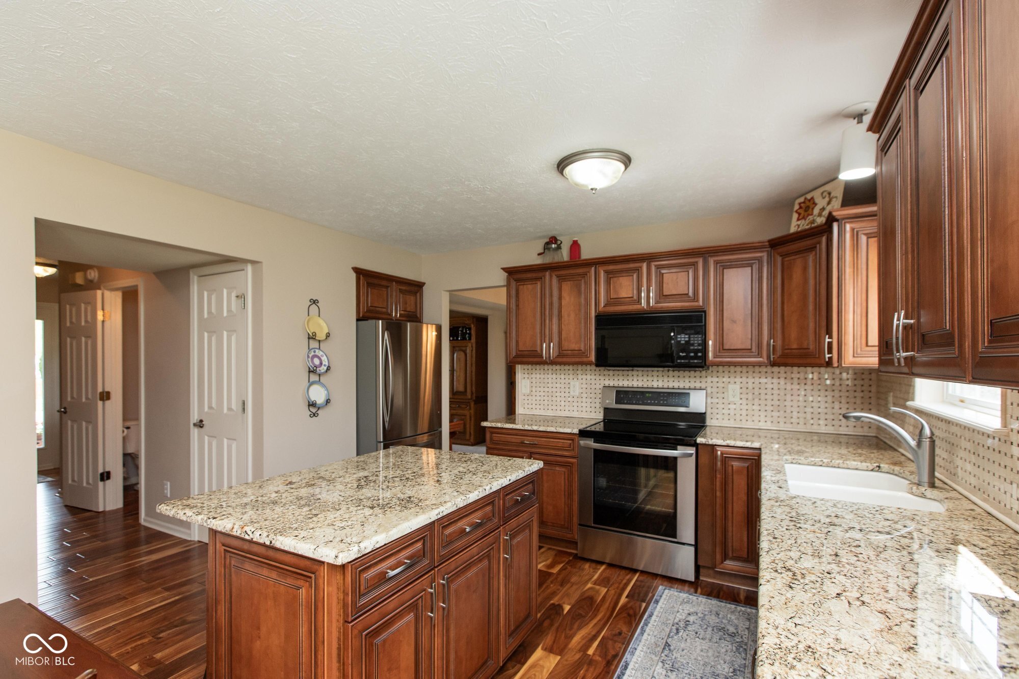 6075 Bristlecone Drive