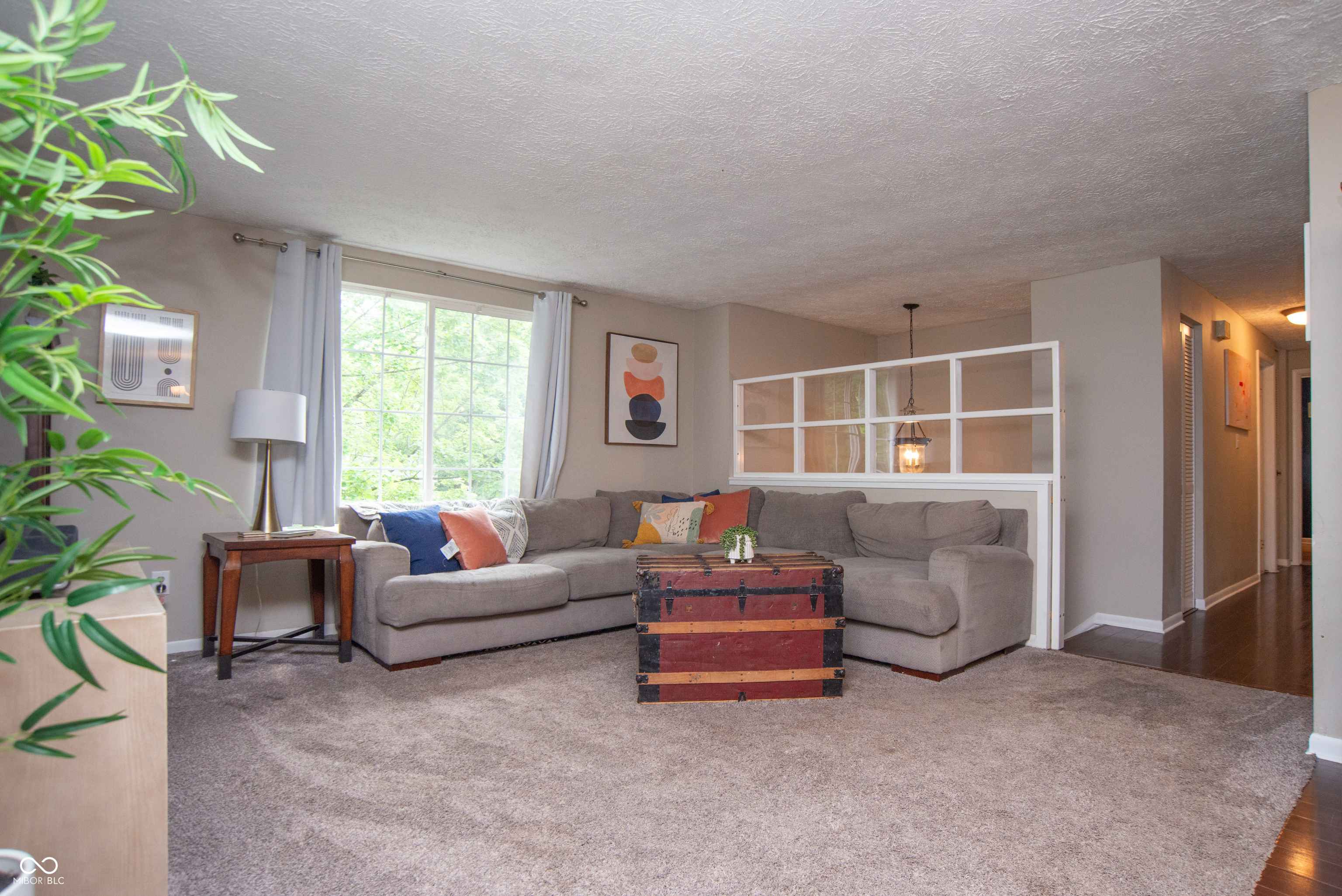 6118 Thrushwood Circle