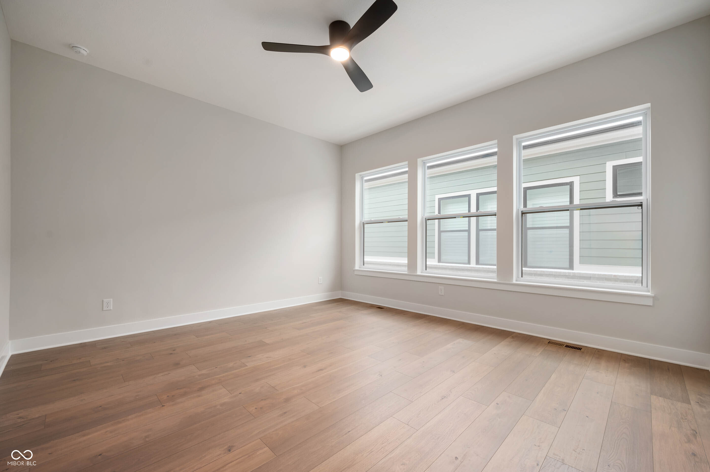 20016 Meadow Neck Road