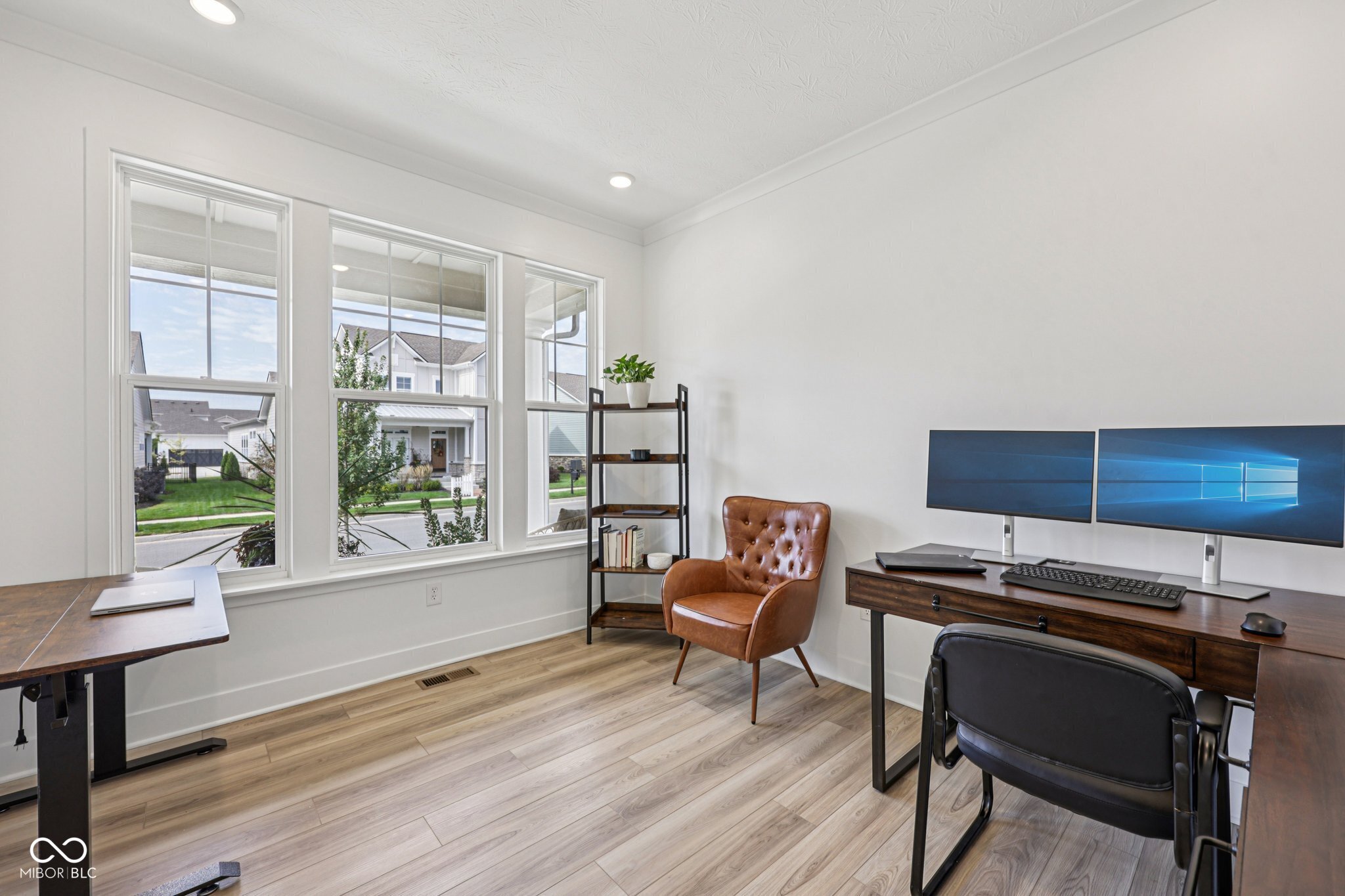 1382 Chatham Hills Boulevard