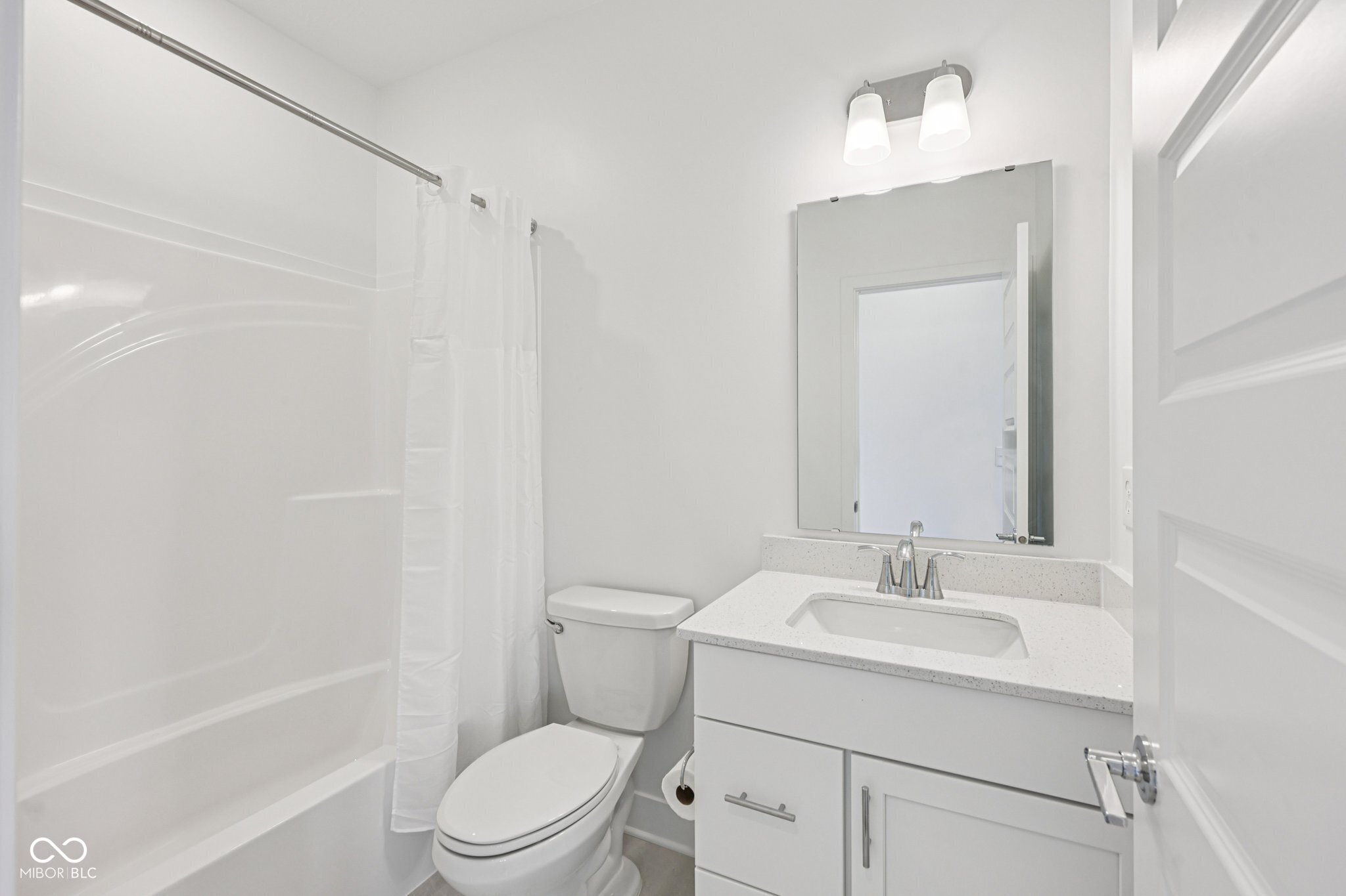 1382 Chatham Hills Boulevard