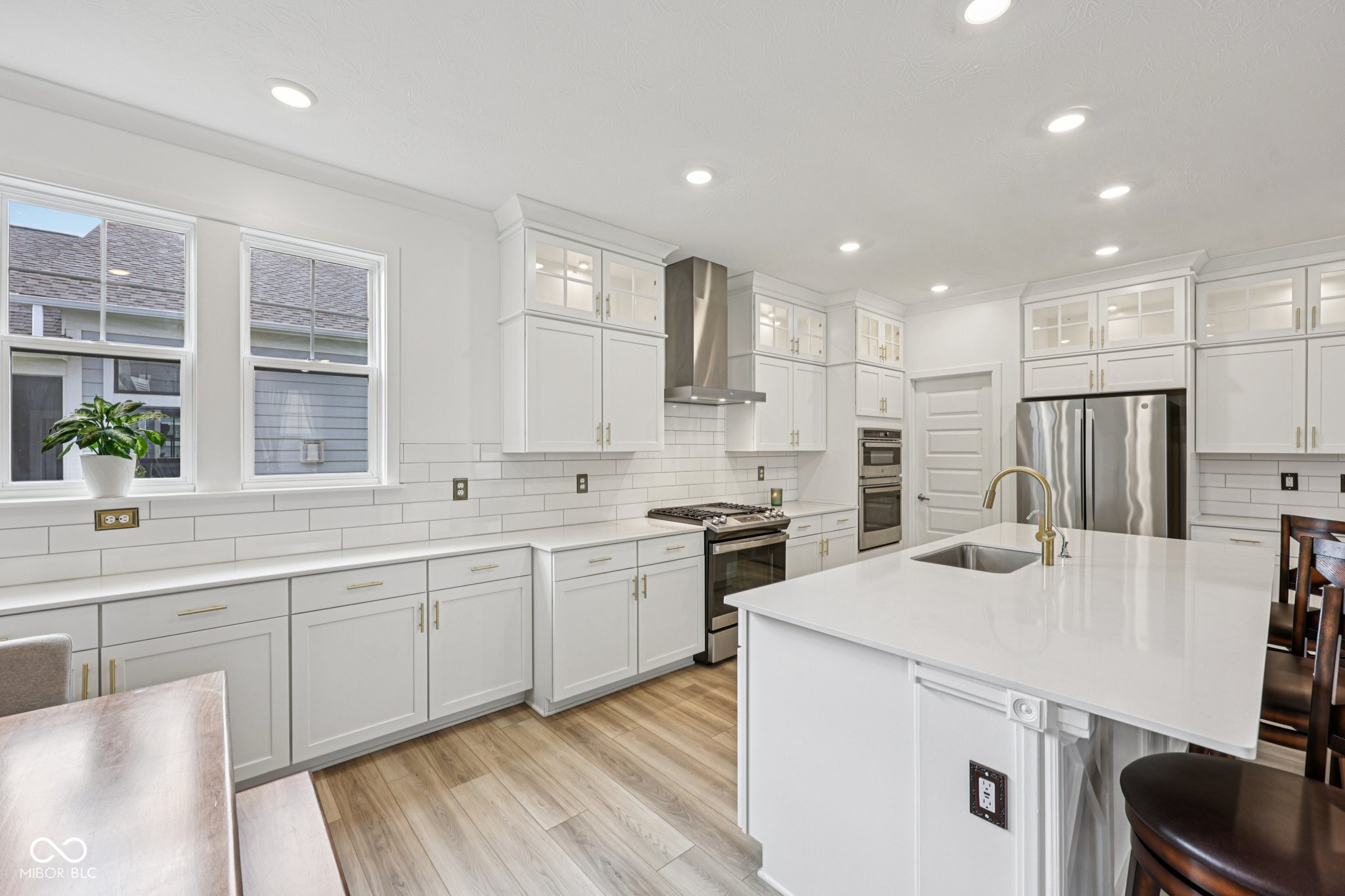 1382 Chatham Hills Boulevard