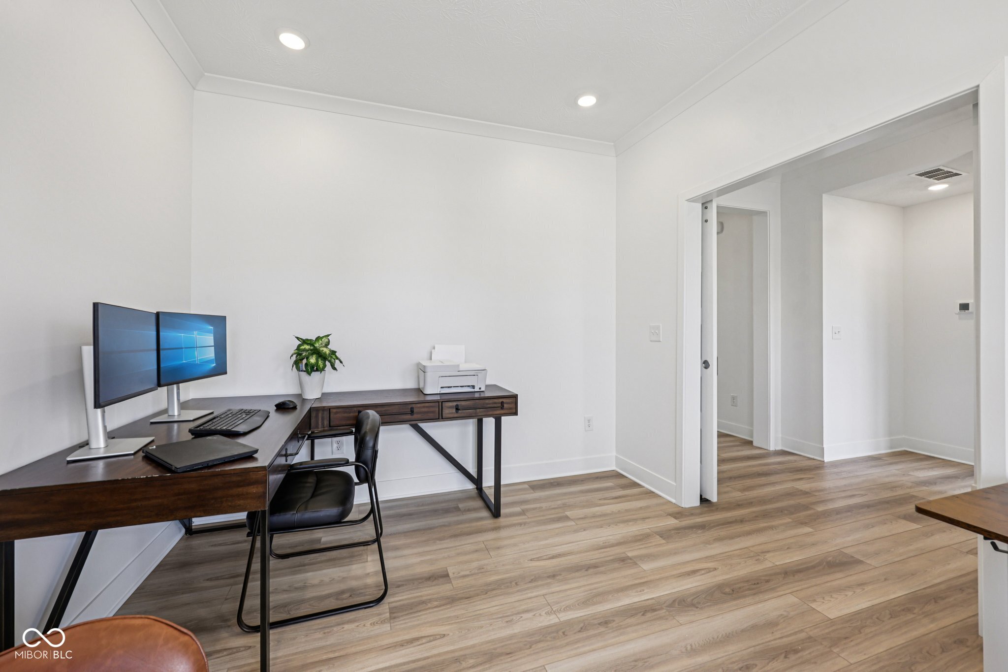 1382 Chatham Hills Boulevard