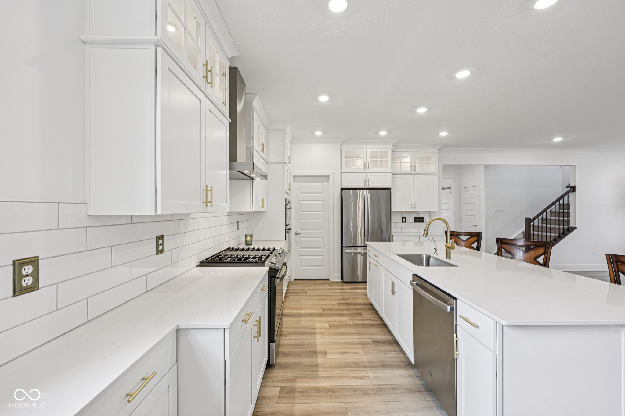 1382 Chatham Hills Boulevard