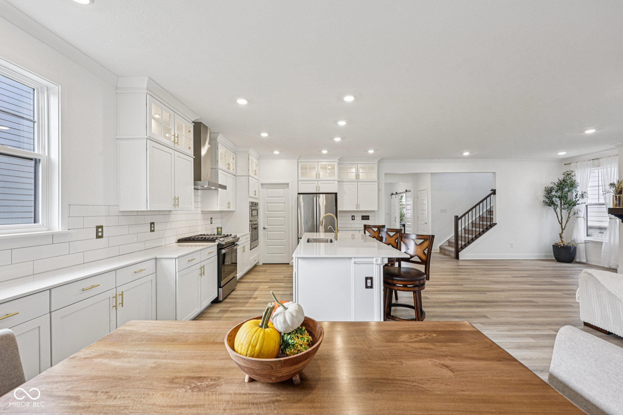 1382 Chatham Hills Boulevard