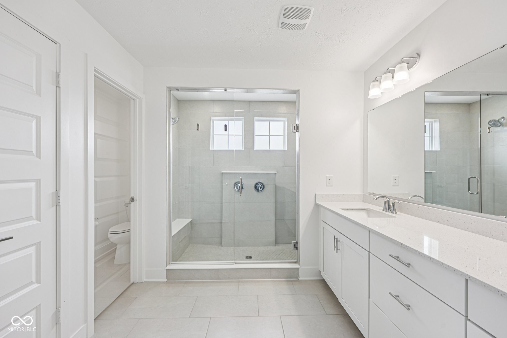 1382 Chatham Hills Boulevard