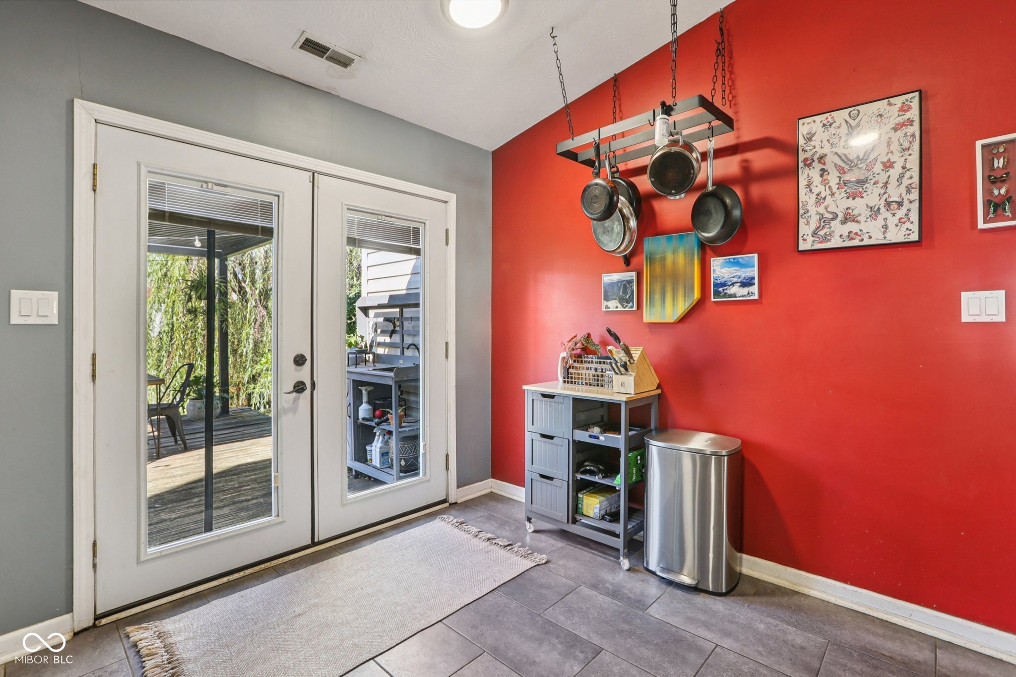 3132 N River Shore Place