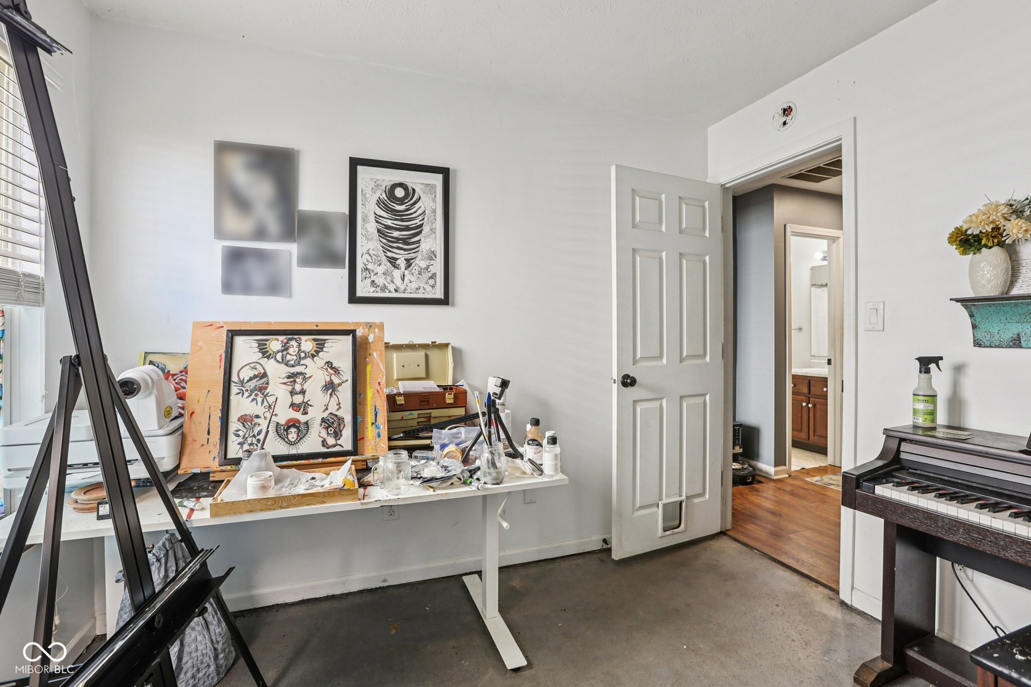 3132 N River Shore Place