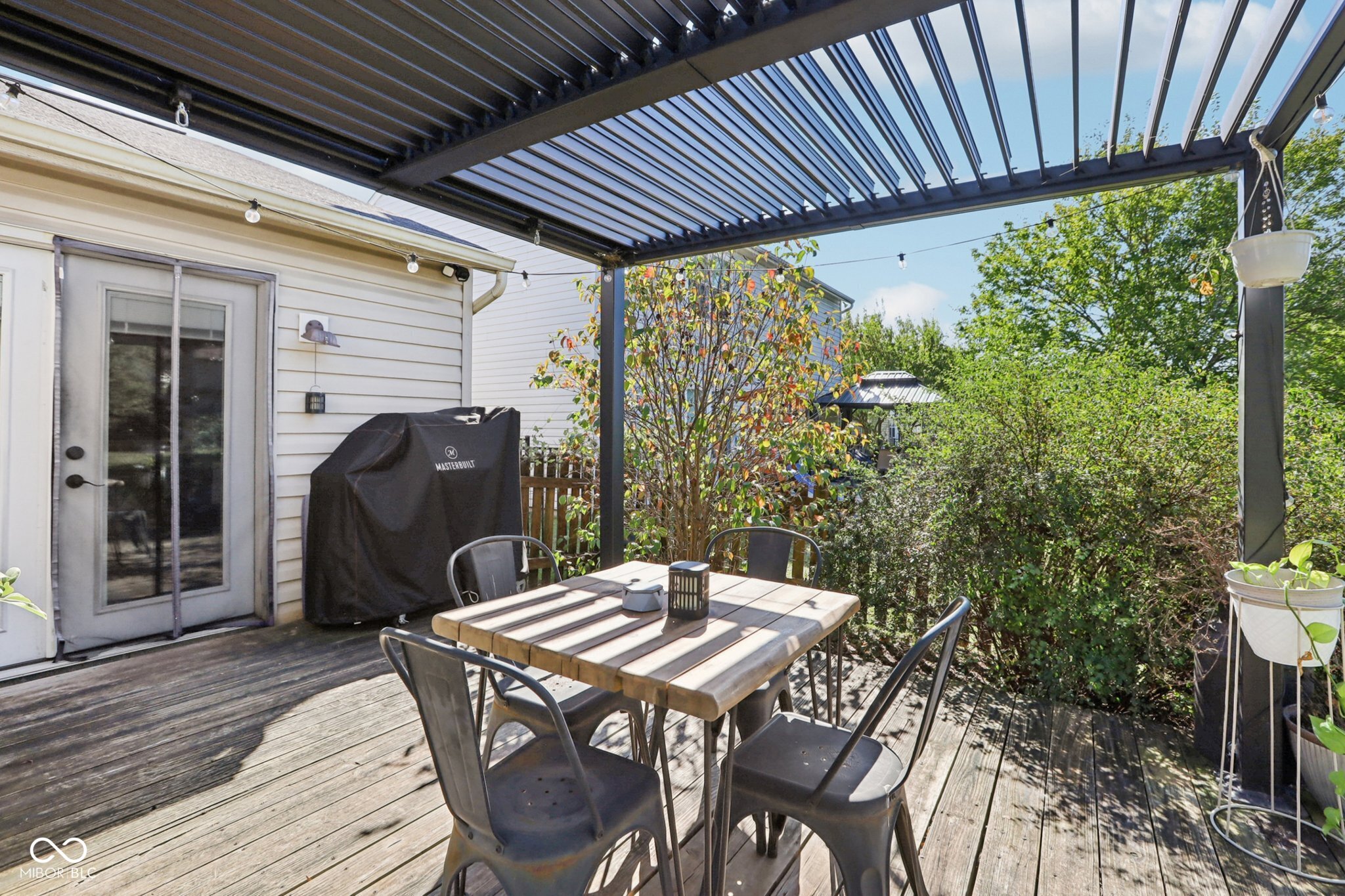 3132 N River Shore Place